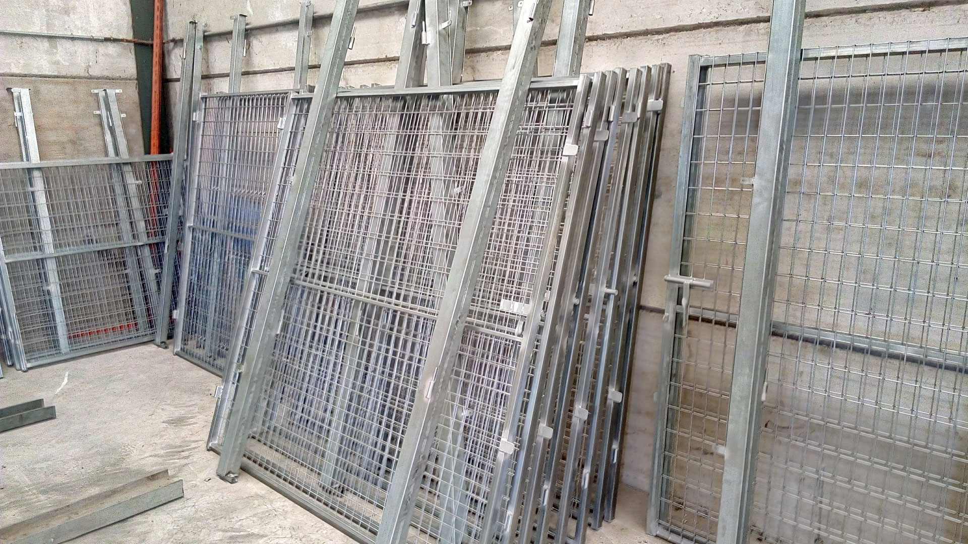 Puertas metálicas / cancelas - Página web de cercados4caminos