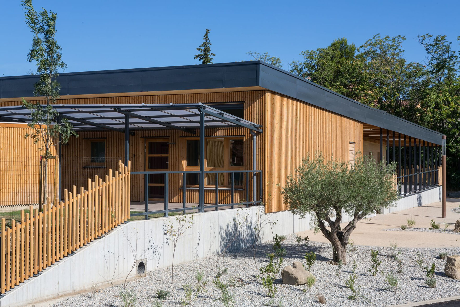 Pôle Petite Enfance Site de la Ville de Roquemaure