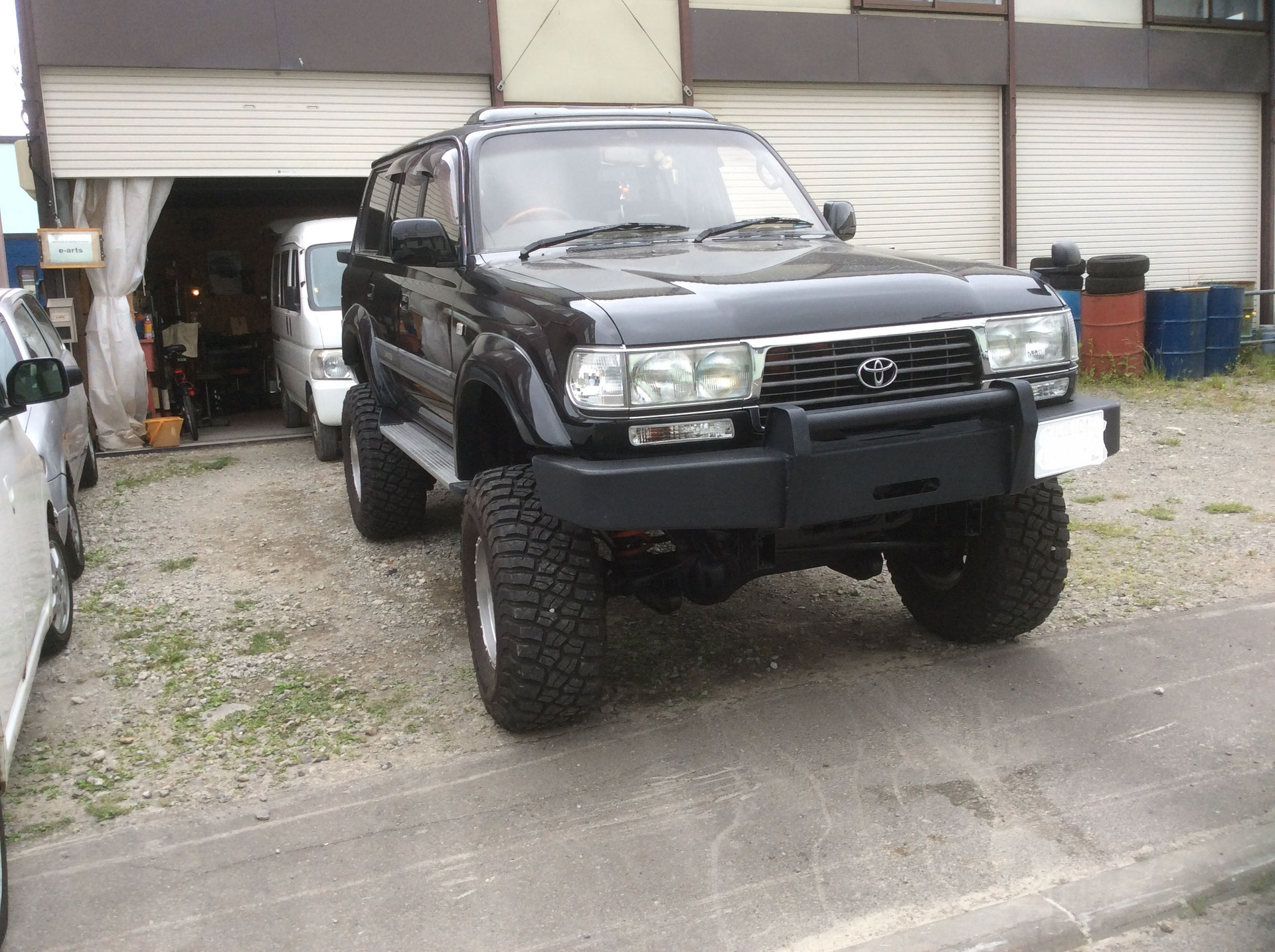 ランドクルーザー80 エンジンスターター取付 E Arts