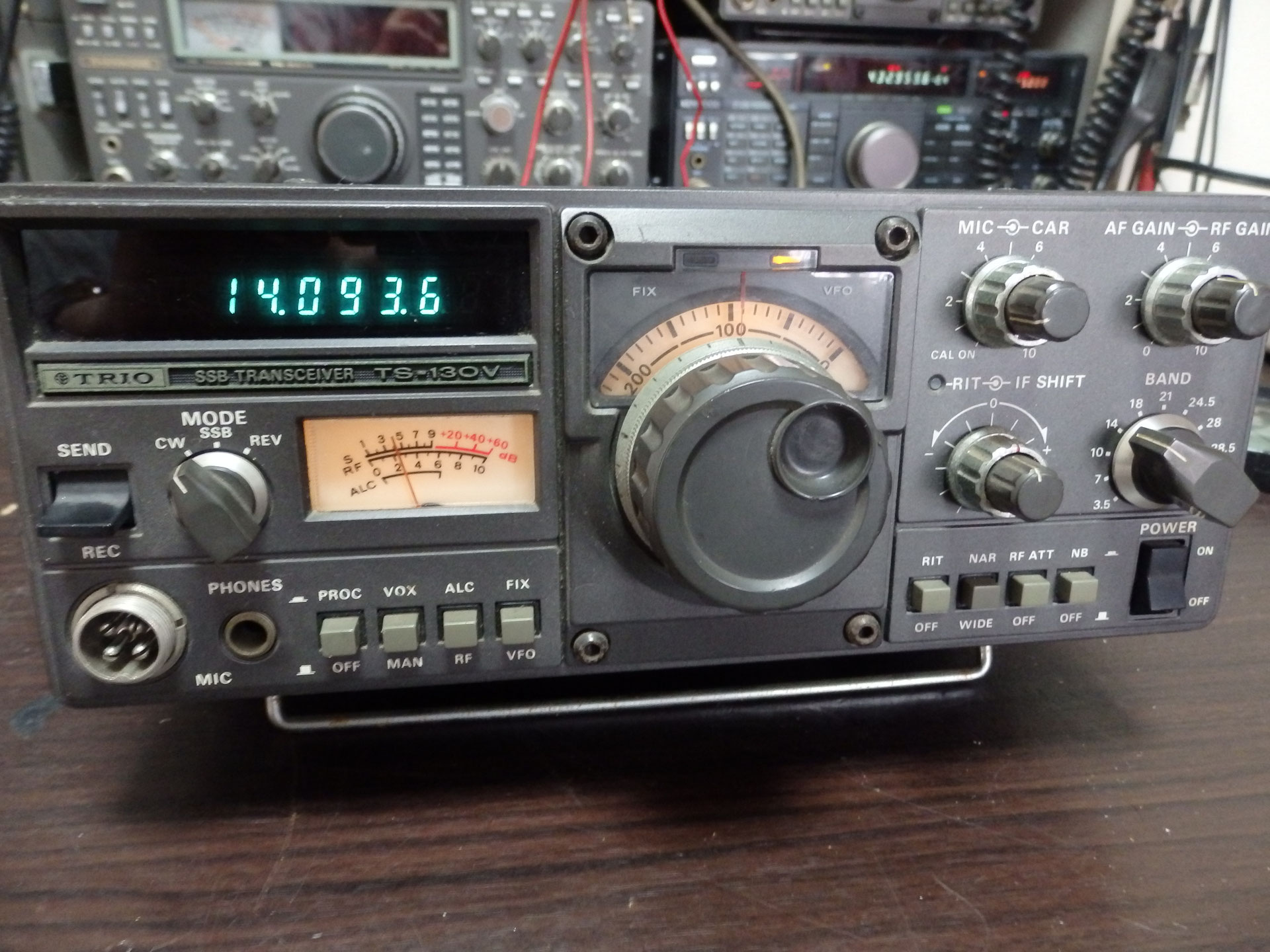 TS-130 - 本、無線機買取ハム歴55年の川花書房(JA2FJG)