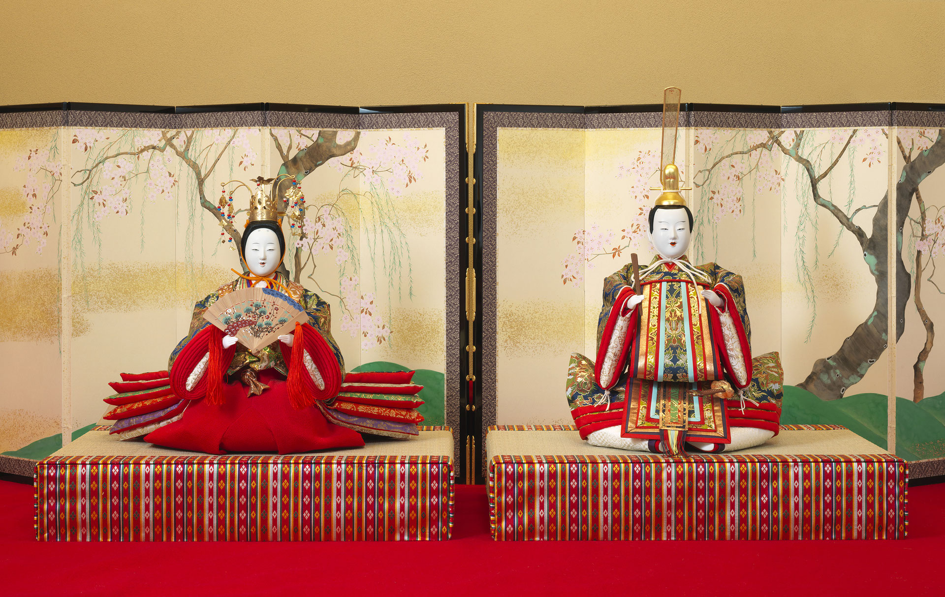 人形館】「丸平随身F-402」雛人形・雛道具・雛御殿.蒔絵〝雛 人形館】「丸平随身F-402」雛人形・雛道具・雛御殿.蒔絵〝雛