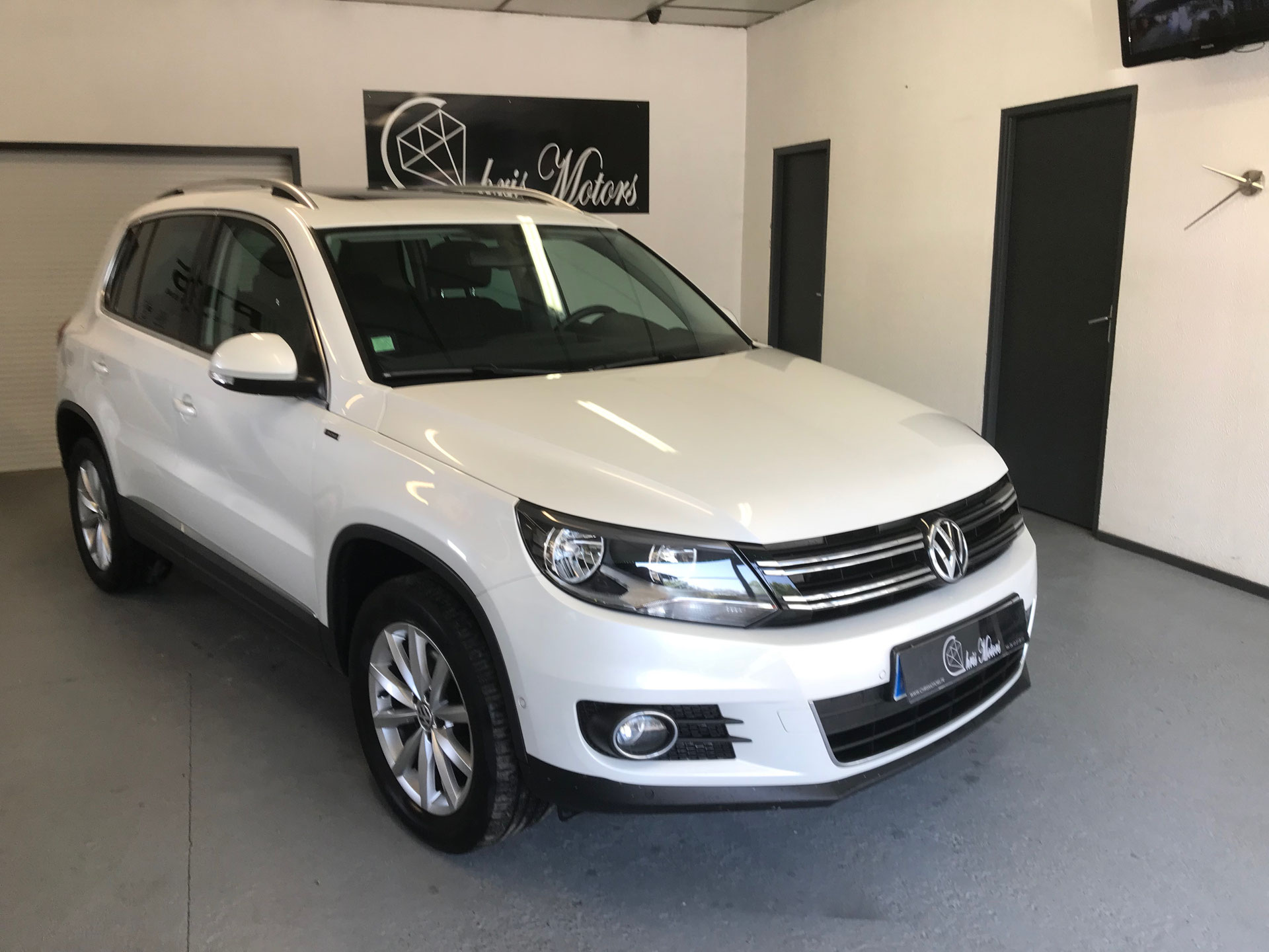TIGUAN LOUNGUE CHRIS MOTORS