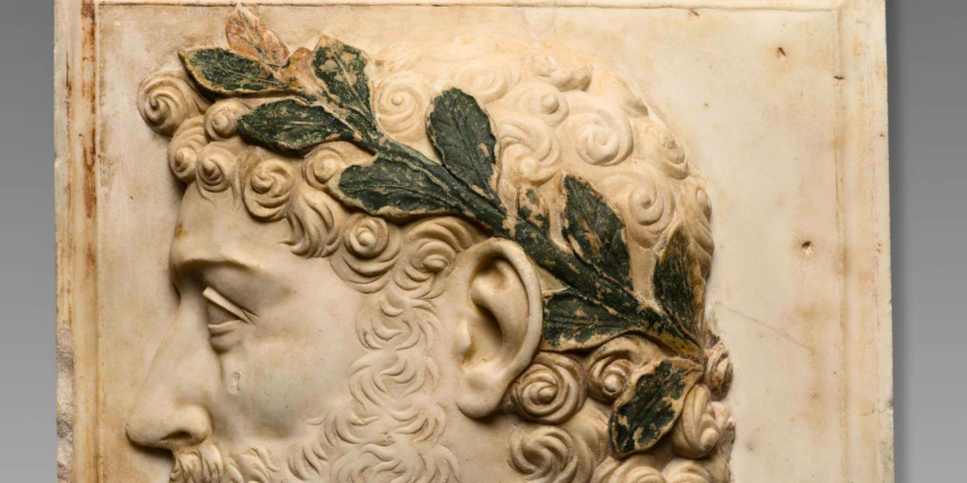 Why were Roman soldiers given crowns? History Skills