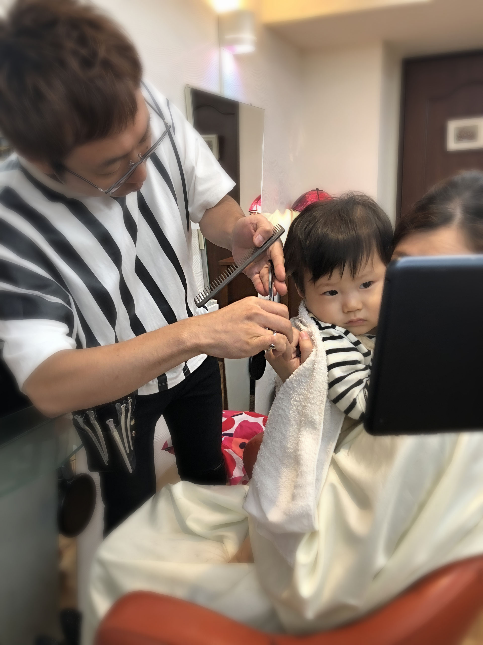 カットを嫌がる子供も安心の仙台の美容室 仙台 国分町のヘアセットが得意な美容室 いすず美容室 カットを嫌がる子供も安心の仙台の美容室 仙台 国分町のヘアセットが得意な美容室 いすず美容室