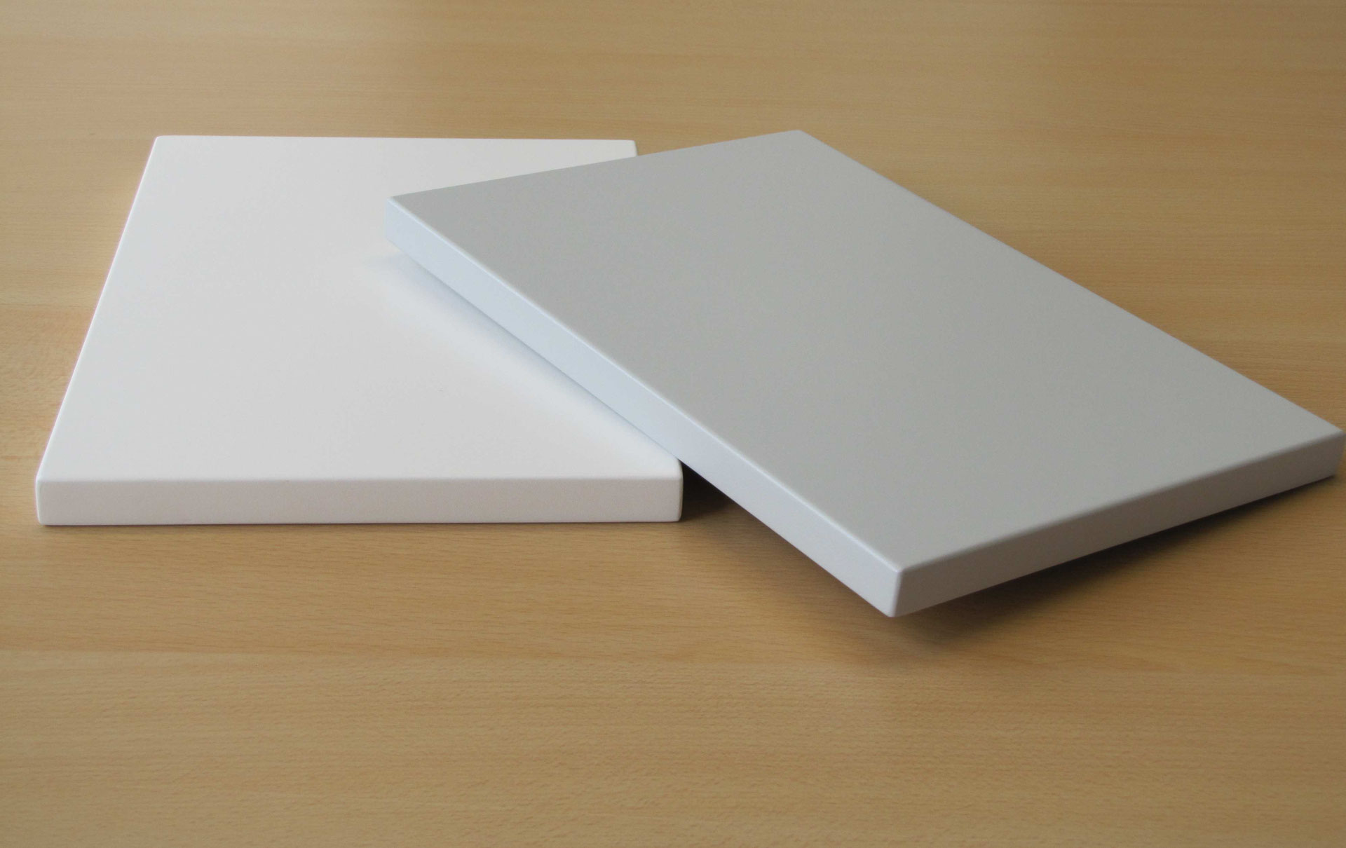 NBL Nicht brennbare Möbel, Brandschutzmöbel und Möbel für Fluchtwege