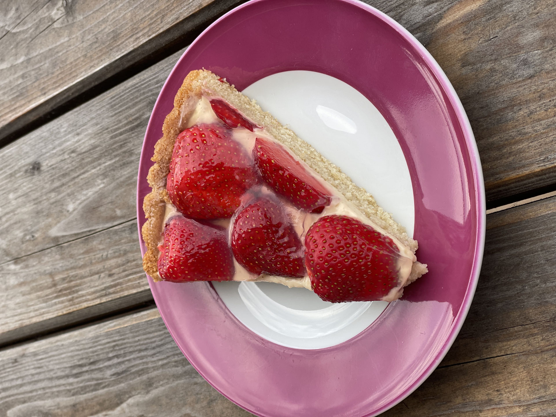 Erdbeerkuchen - Der Huber kocht für Euch vegane Gerichte. Mit leicht ... Erdbeerkuchen - Der Huber kocht für Euch vegane Gerichte. Mit leicht ...