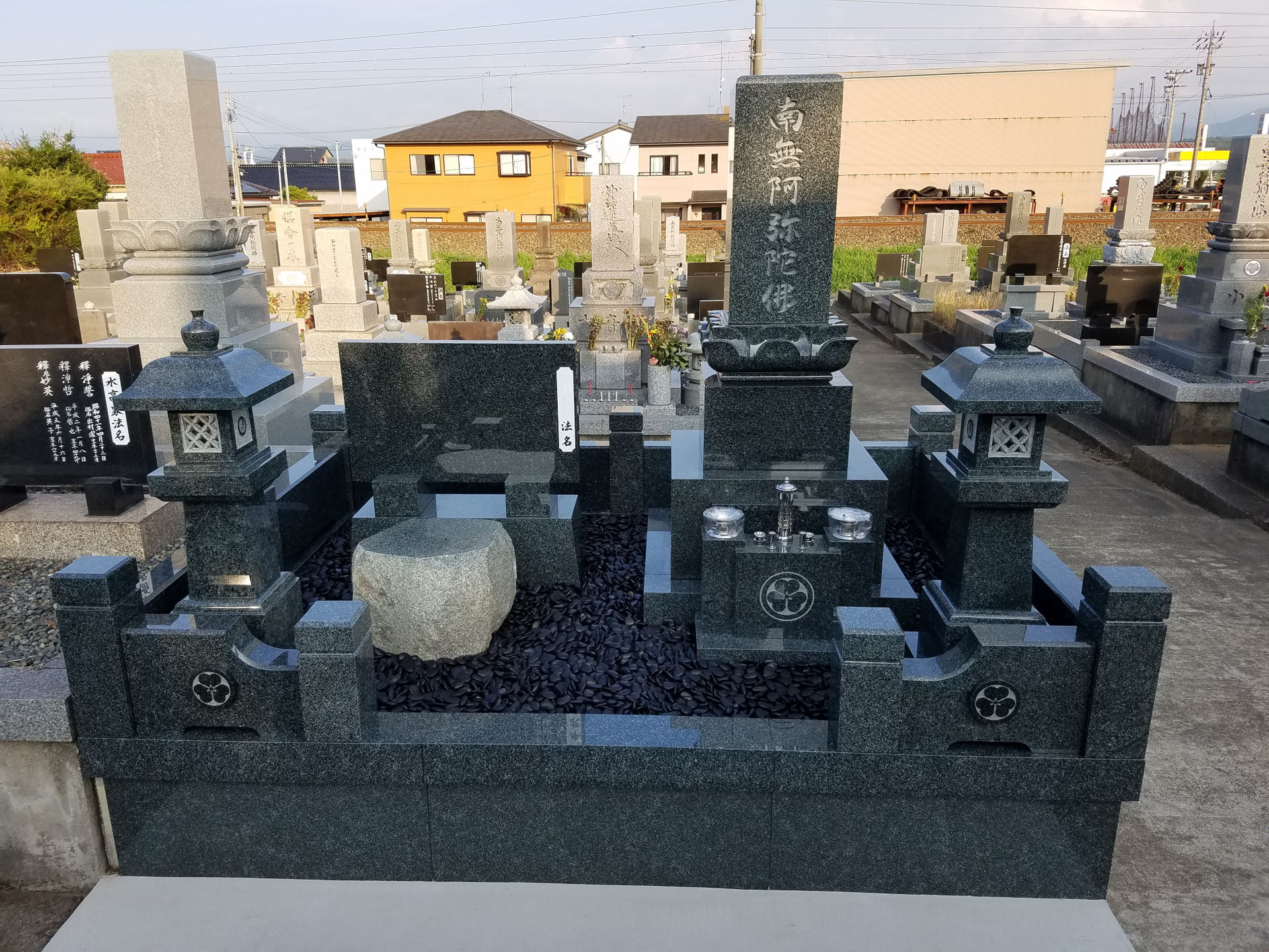 水石「岡山県、矢掛石」