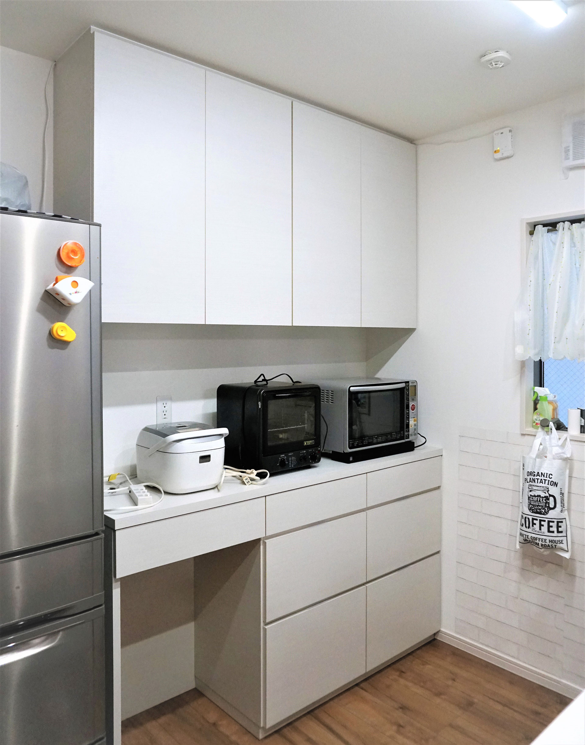 使い勝手のよいシンプルなカップボード - 愛知 名古屋のオーダー 使い勝手のよいシンプルなカップボード - 愛知 名古屋のオーダー