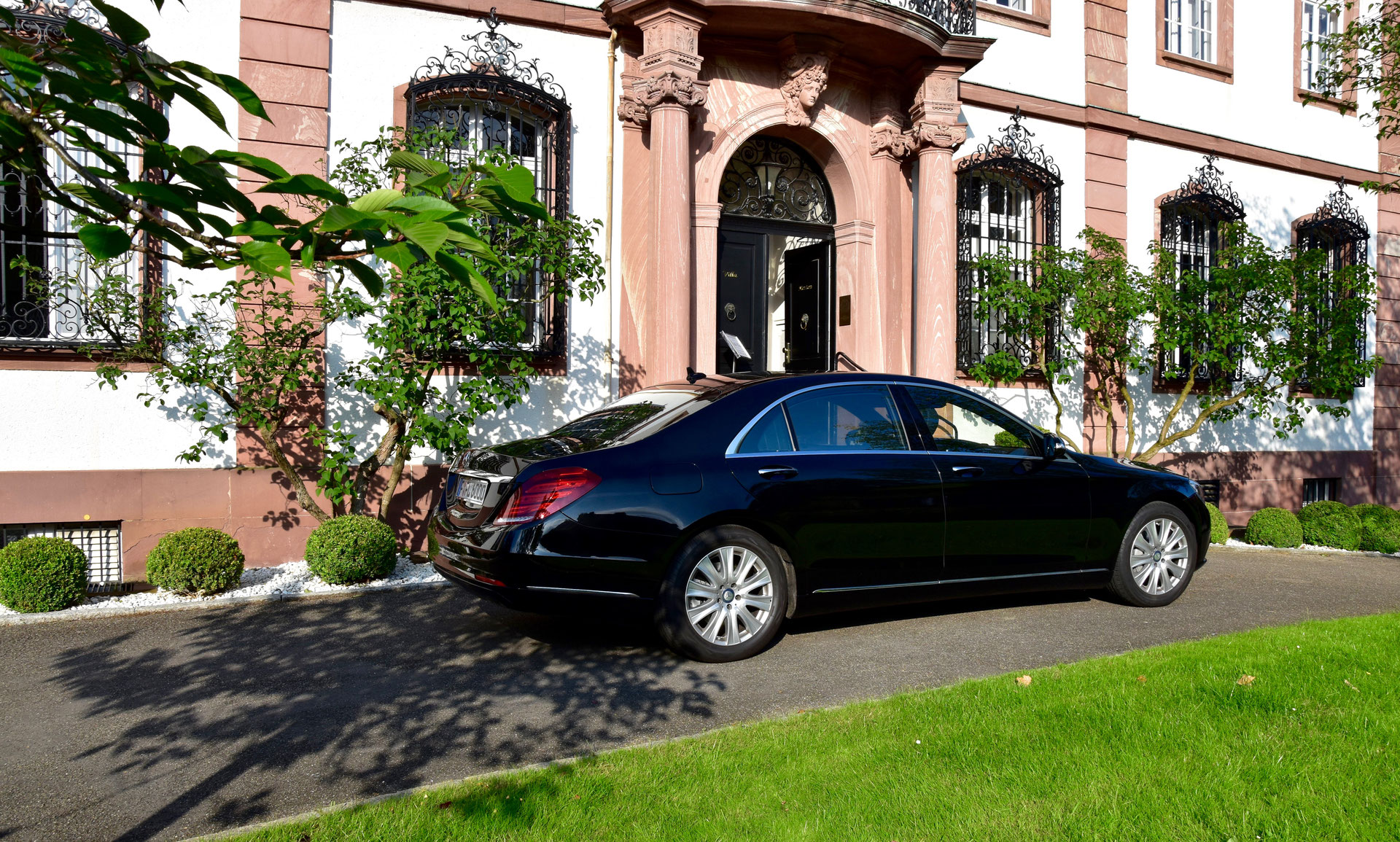 City to City booking Chauffeur & Limousinenservice Frankfurt