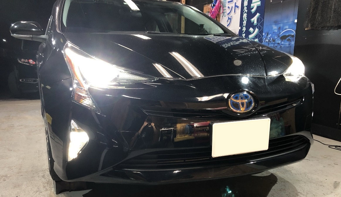 50系前期プリウスに純正フォグを後付け Image