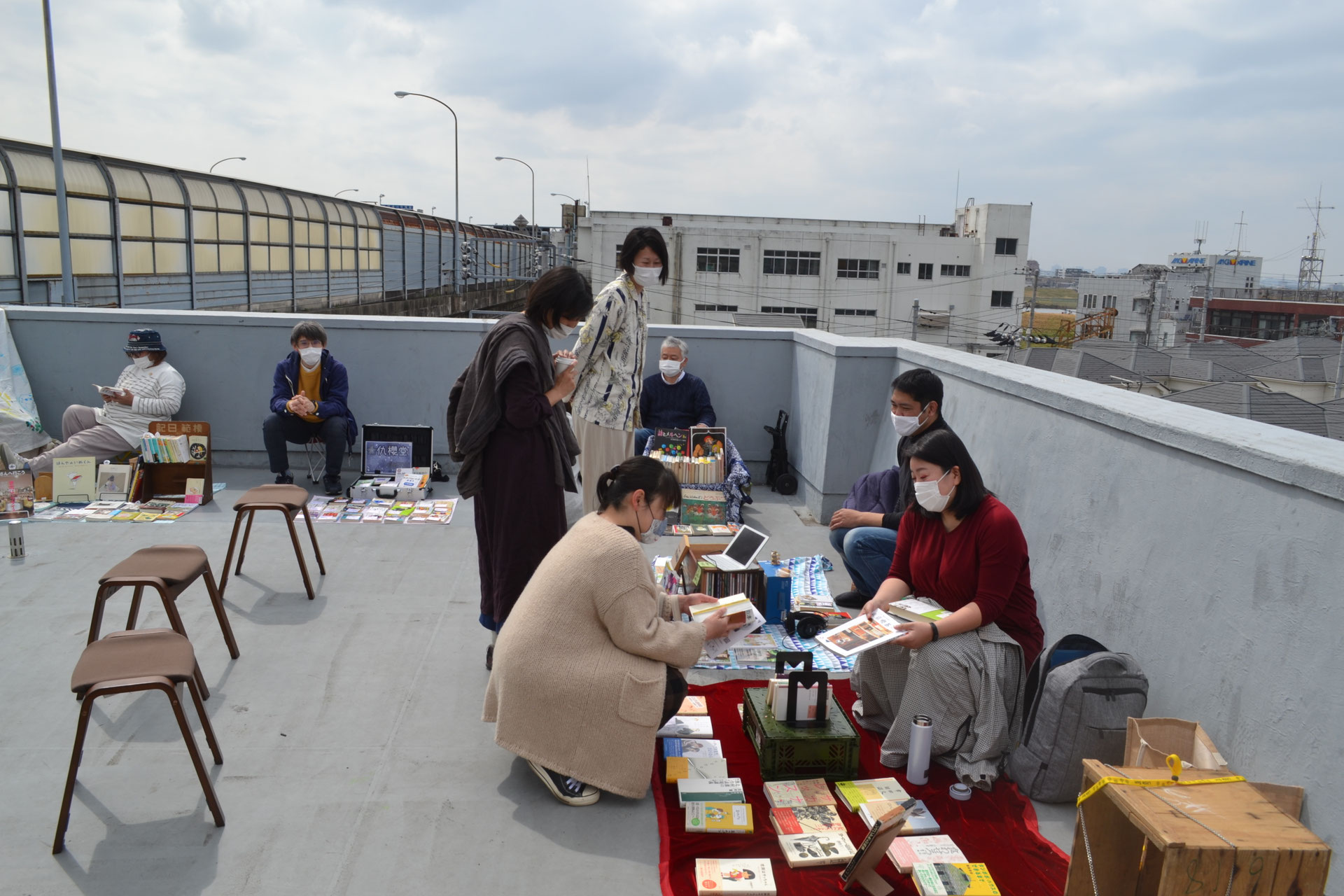 本八幡屋上古本市 Kamebooks ページ