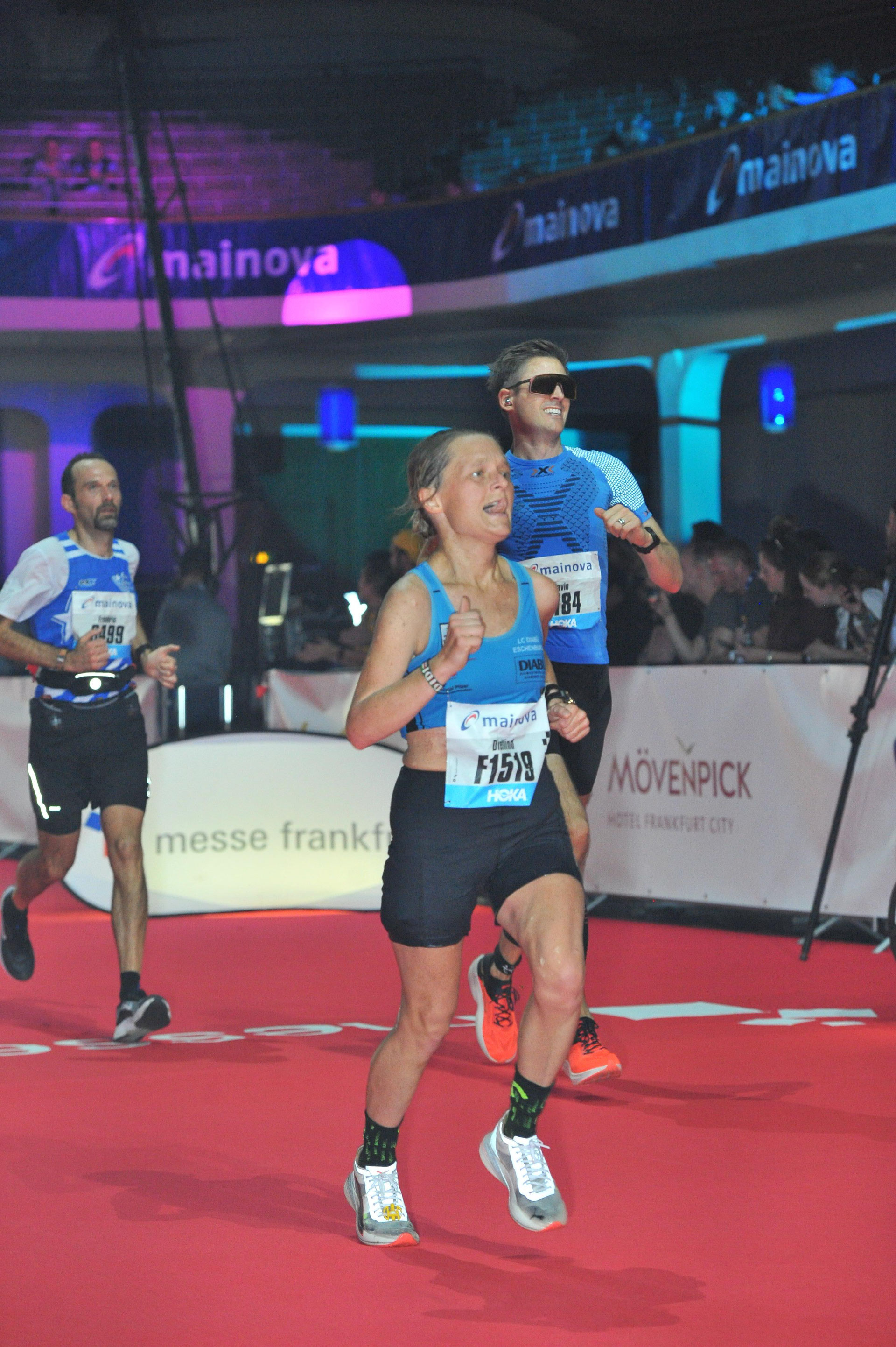 Dietlind Nieke läuft in Frankfurt MarathonBestzeit und holt