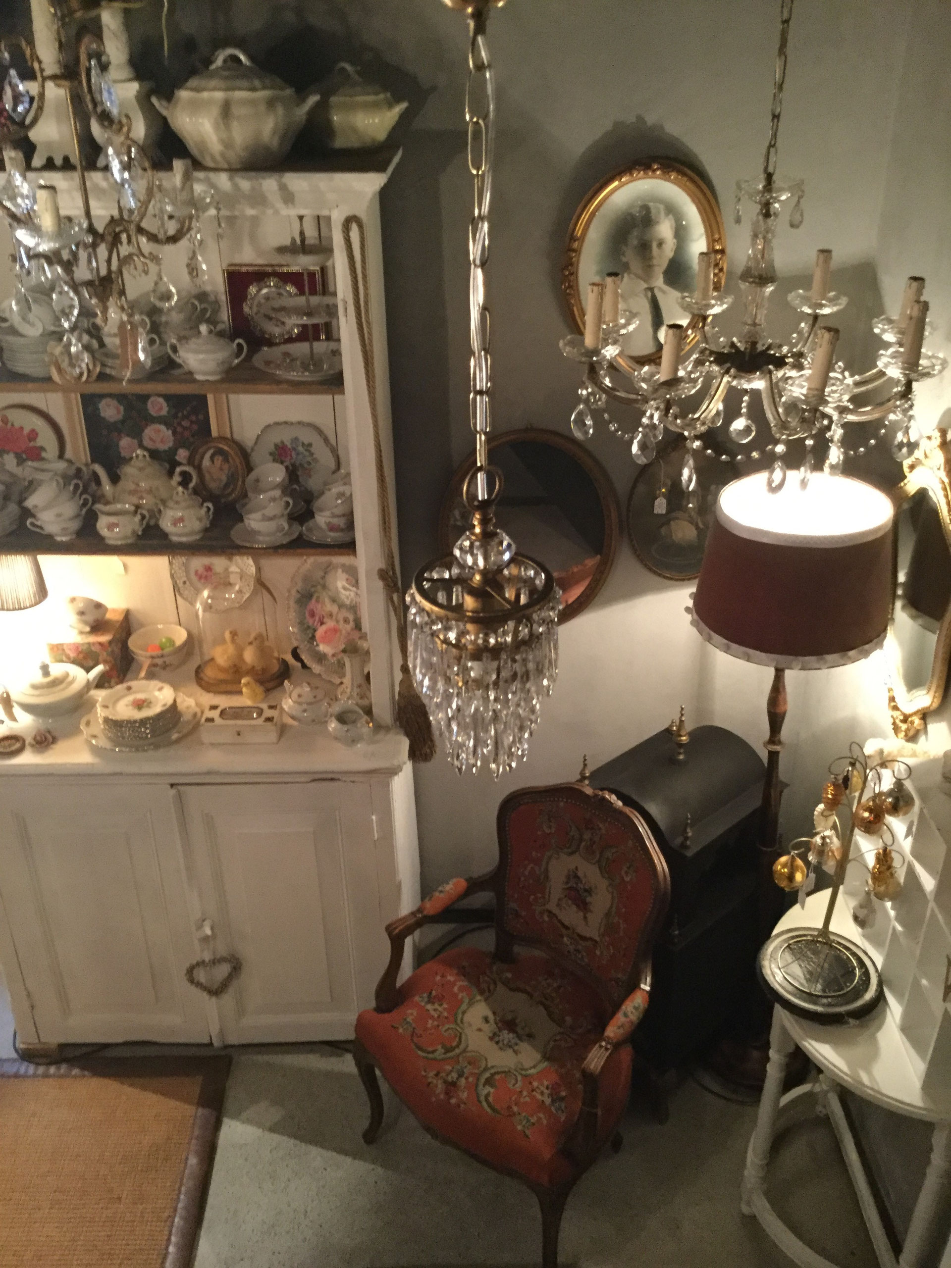 Oma Curiosa Antiek Brocante En Curiosa