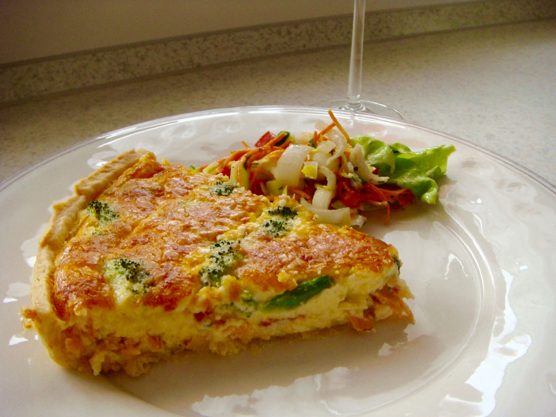 Quiche mit Räucherlachs - tinakocht.de - Rezepte - Kochen - Essen - Backen