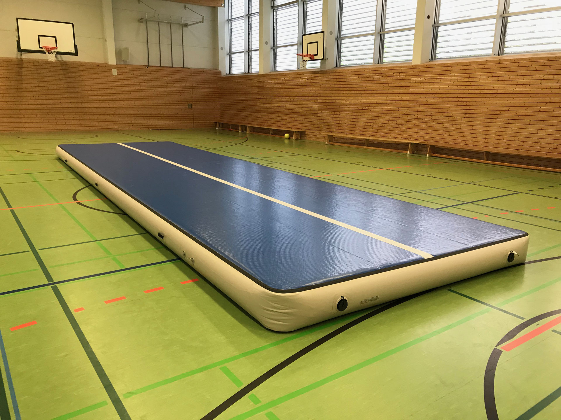 AirTrack Matte mieten Willkommen in der Welt der Kampfkünste