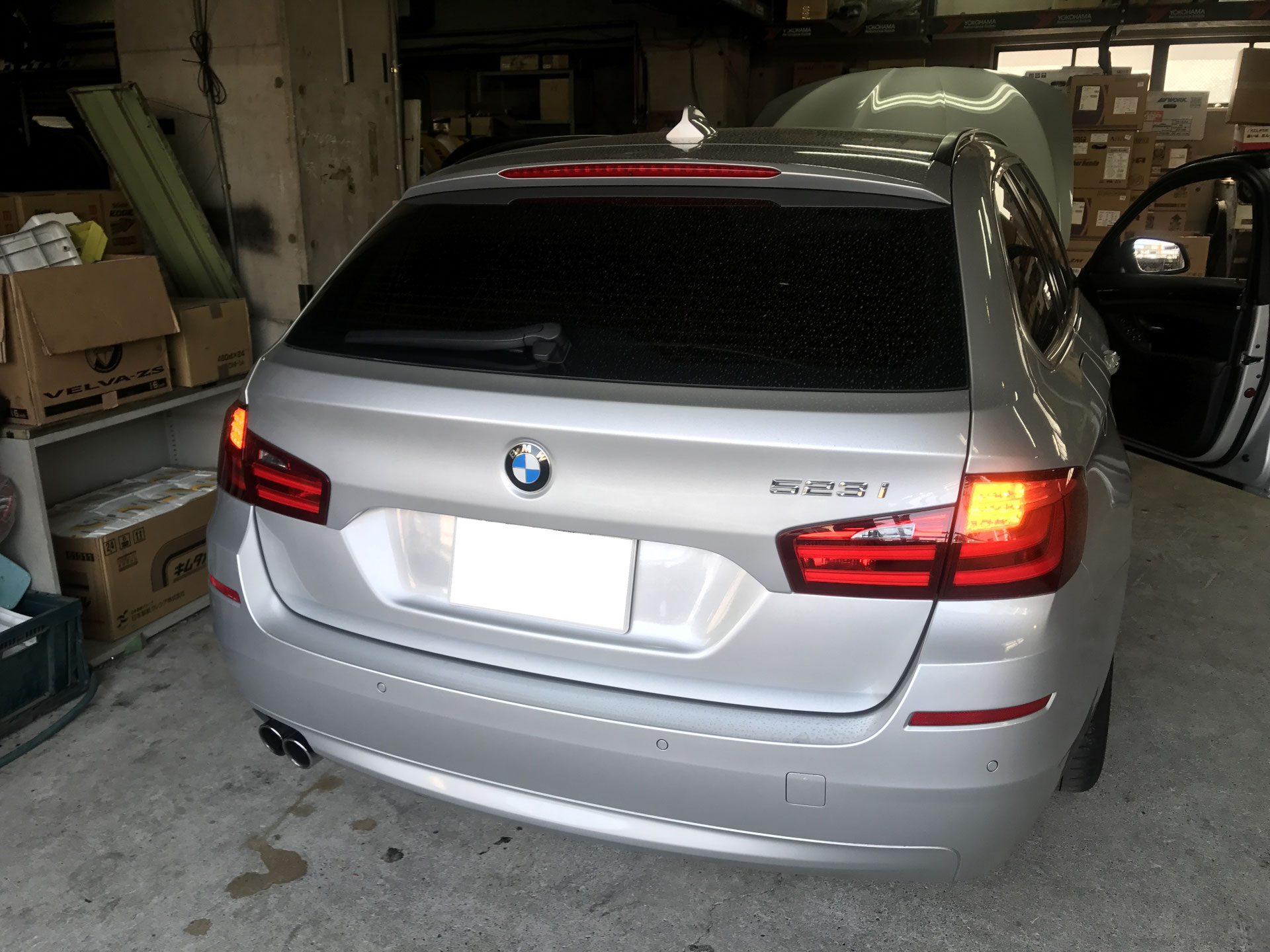 Bmw F11 Cic Idrive地図更新 Bmwコーディング ベンツコーディング アウディコーディング ポルシェコーディング東京 ハイスパークイグニッションコイル取付販売