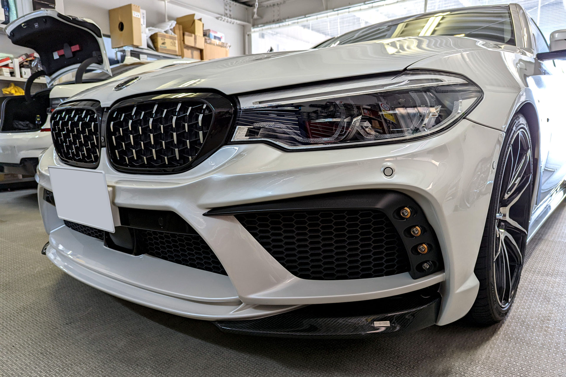 オーダーメイド G30 530i 左右 7%