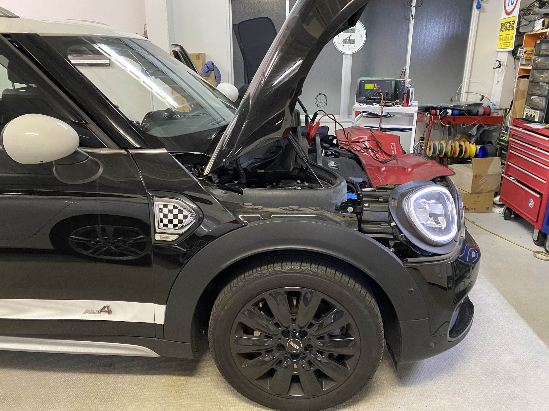 BMW MINI F60 クロスオーバー CarPlay有効化 - BMWコーディング ベンツコーディング アウディ ...