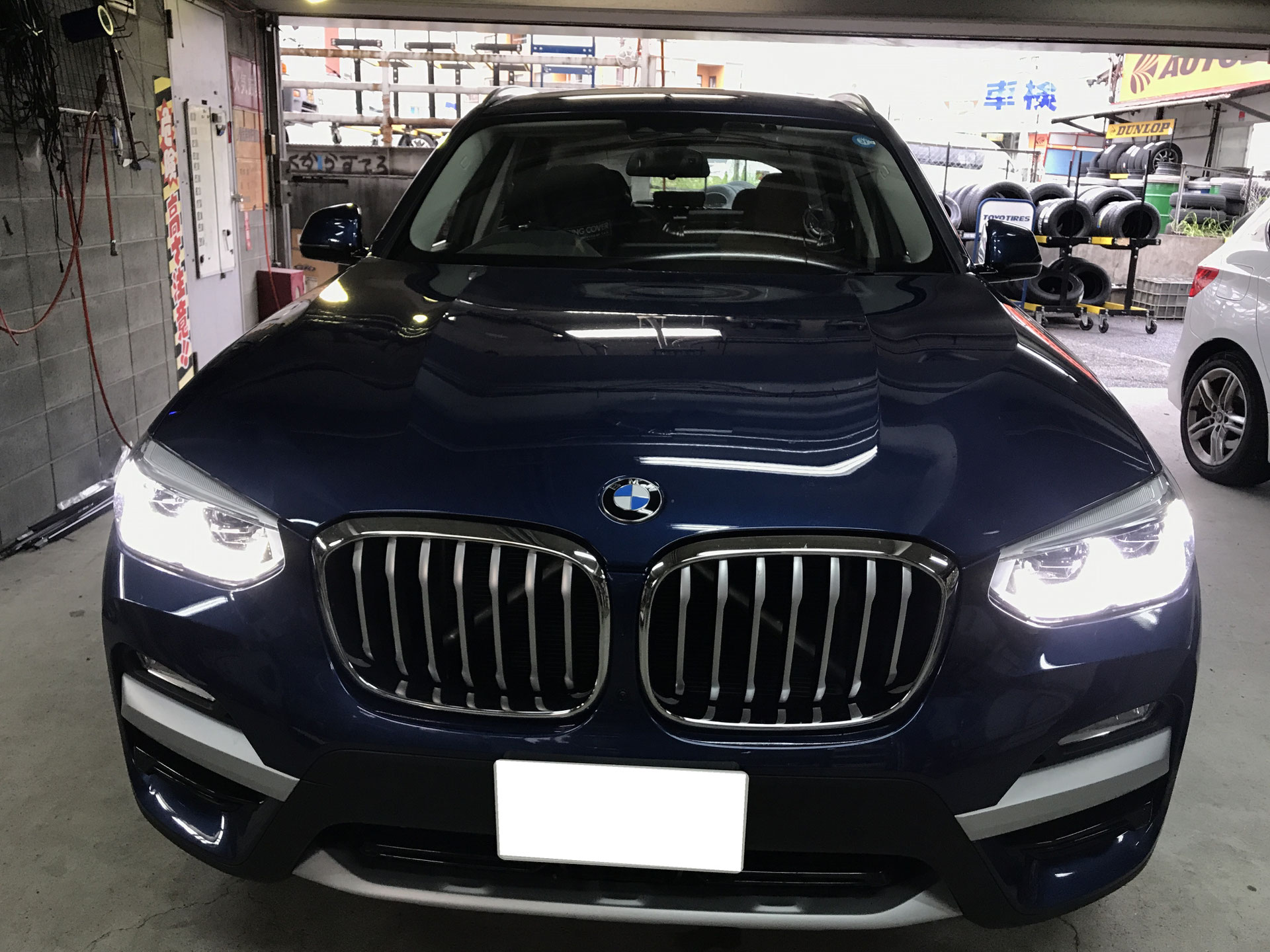 BMW G01 X3 20d 純正パドルシフト後付け+コーディング BMW・ベンツ・アウディ・VW・ポルシェのコーディング、純正オプション