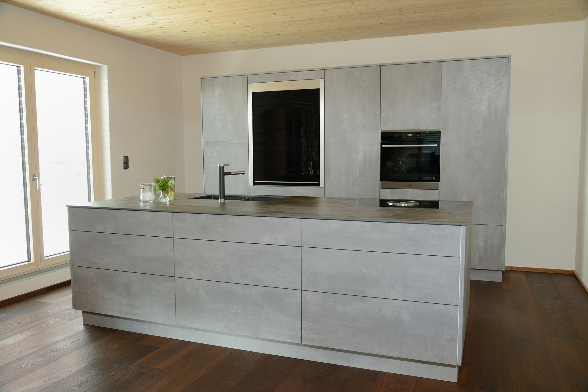 View Dunkle Moderne K?Che Pictures