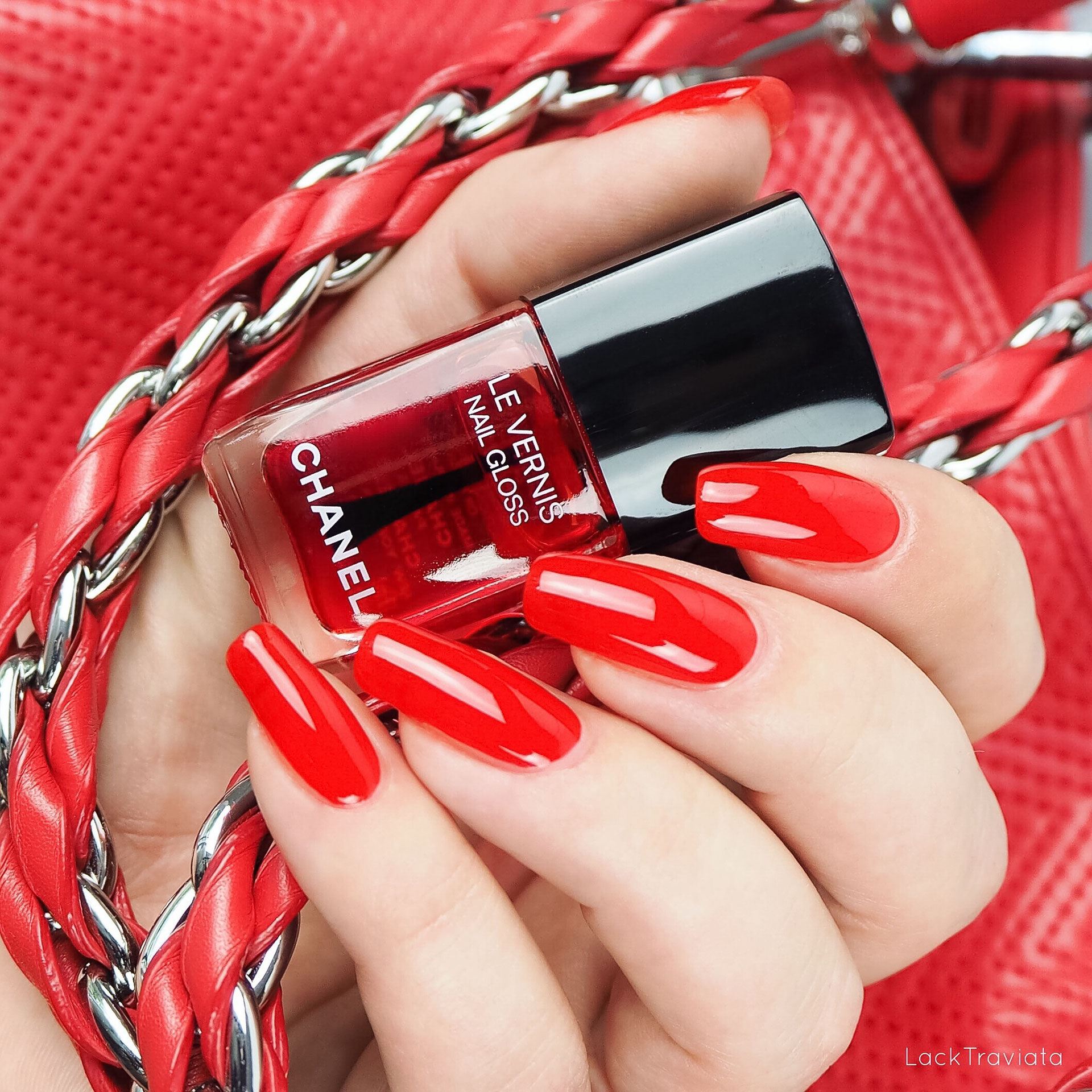 Chanel Les Rouges Culte 2014: Le Vernis 71 Laque Rouge