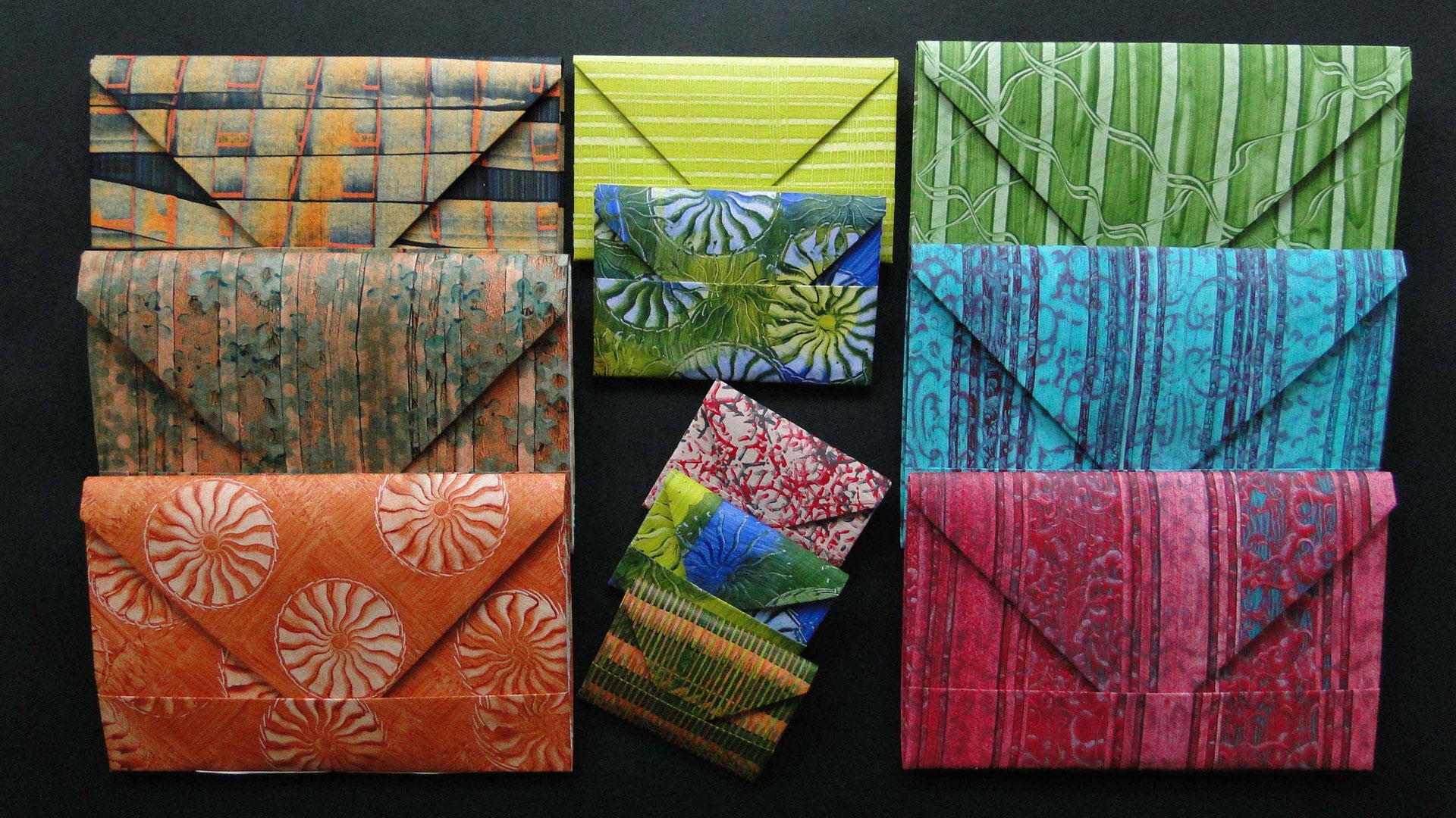 Gefaltete Buntpapier-Mappen - Buntpapier-Manufaktur