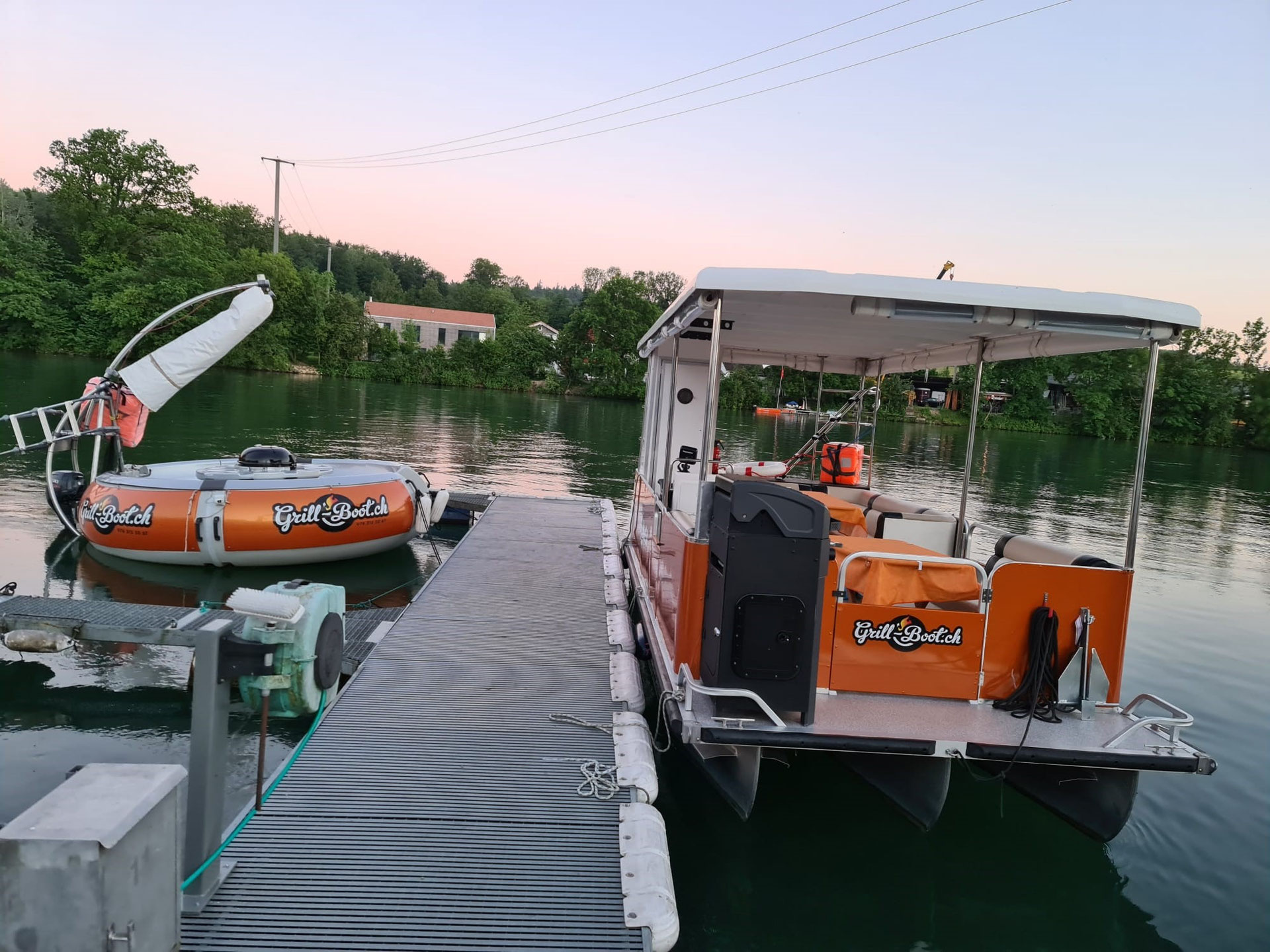 GrillBoot Der unvergessliche Grillspass auf dem Wasser