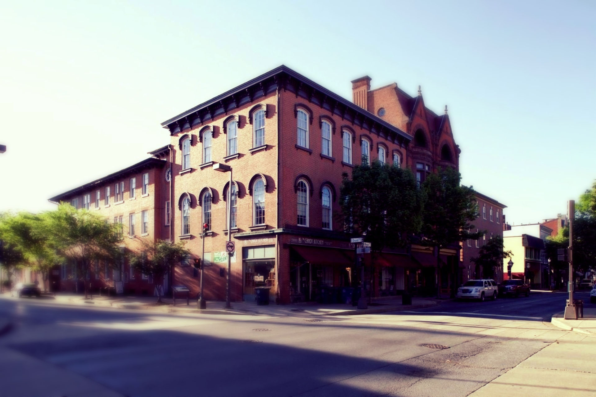 Kemp Hall Lofts & Studios