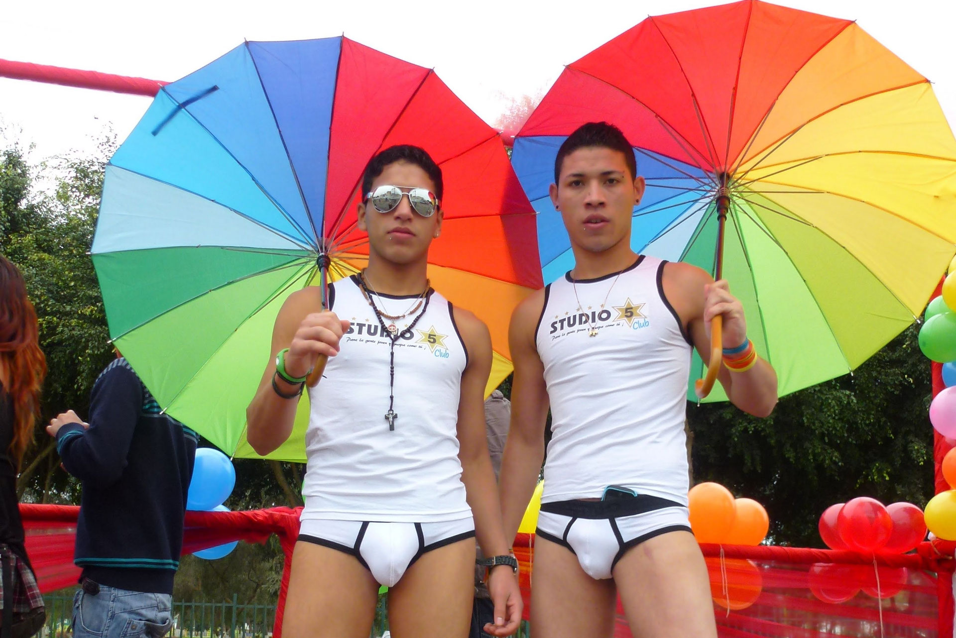 GUÍA TURÍSTICA GAY EN LÍMA - GUÍA GAY DE LIMA