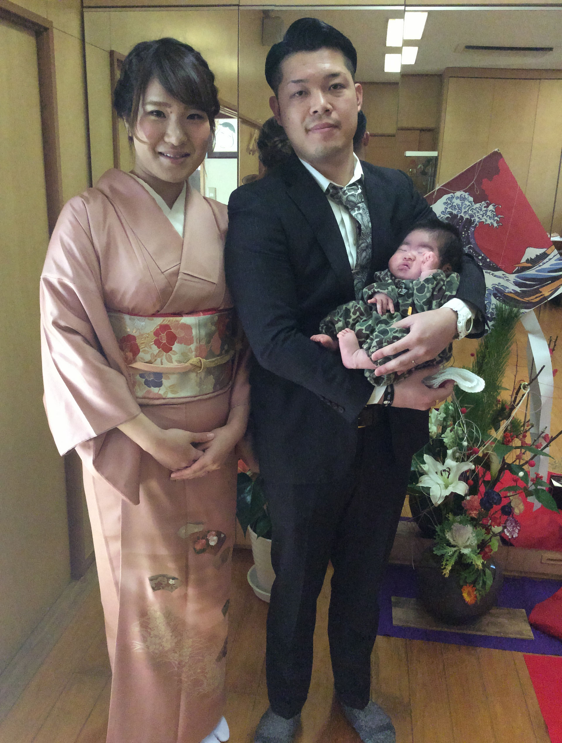 お宮参りにはお着物で 千葉市の日本舞踊衣裳化粧着付高級訪問着レンタル 葵総合アート企画