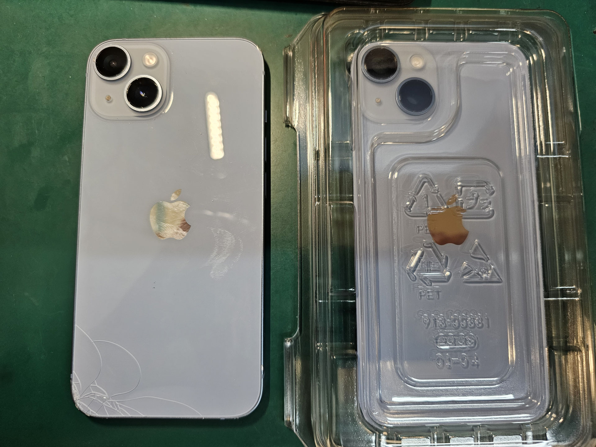 Apple純正部品でiPhone15シリーズすべて背面ガラス割れ修理が Apple純正部品でiPhone15シリーズすべて背面ガラス割れ修理が