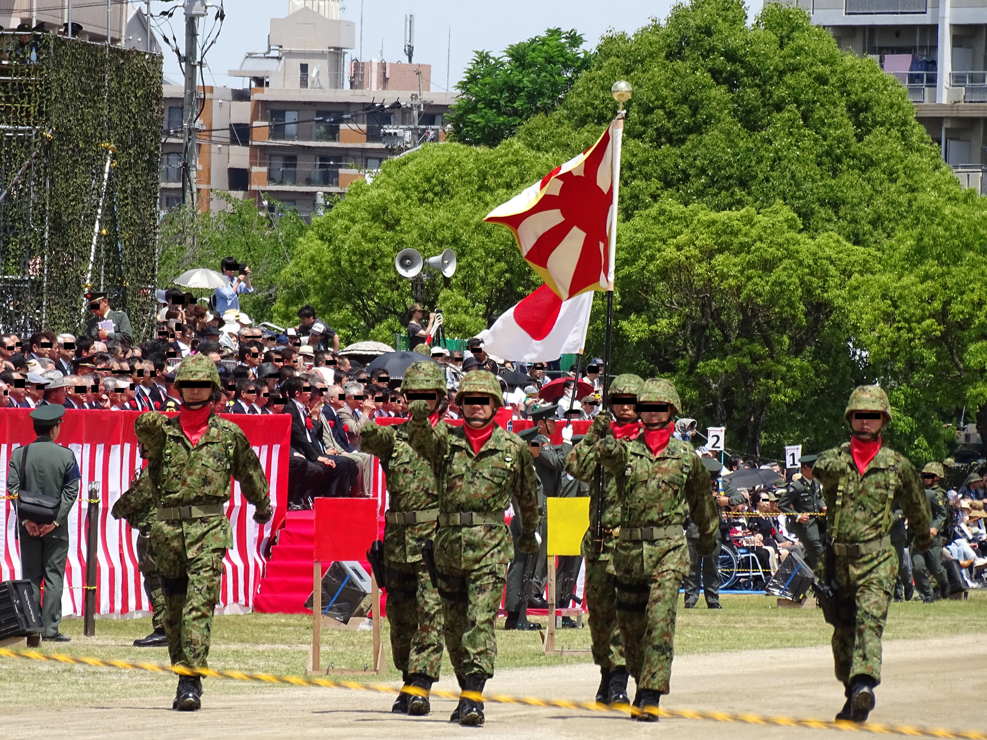 第四師団創立64周年・福岡駐屯地開設68年周年記念行事 - 大学 第四師団創立64周年・福岡駐屯地開設68年周年記念行事 - 大学