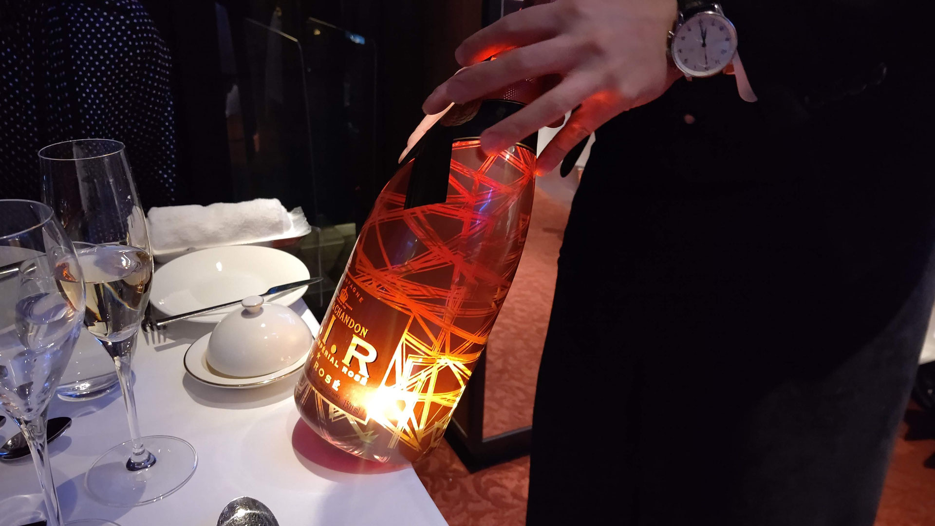 ヒカル　２０２３年バースデー　非売品シャンパン ヒカル 2023年バースデー 非売品シャンパン 【公式通販】