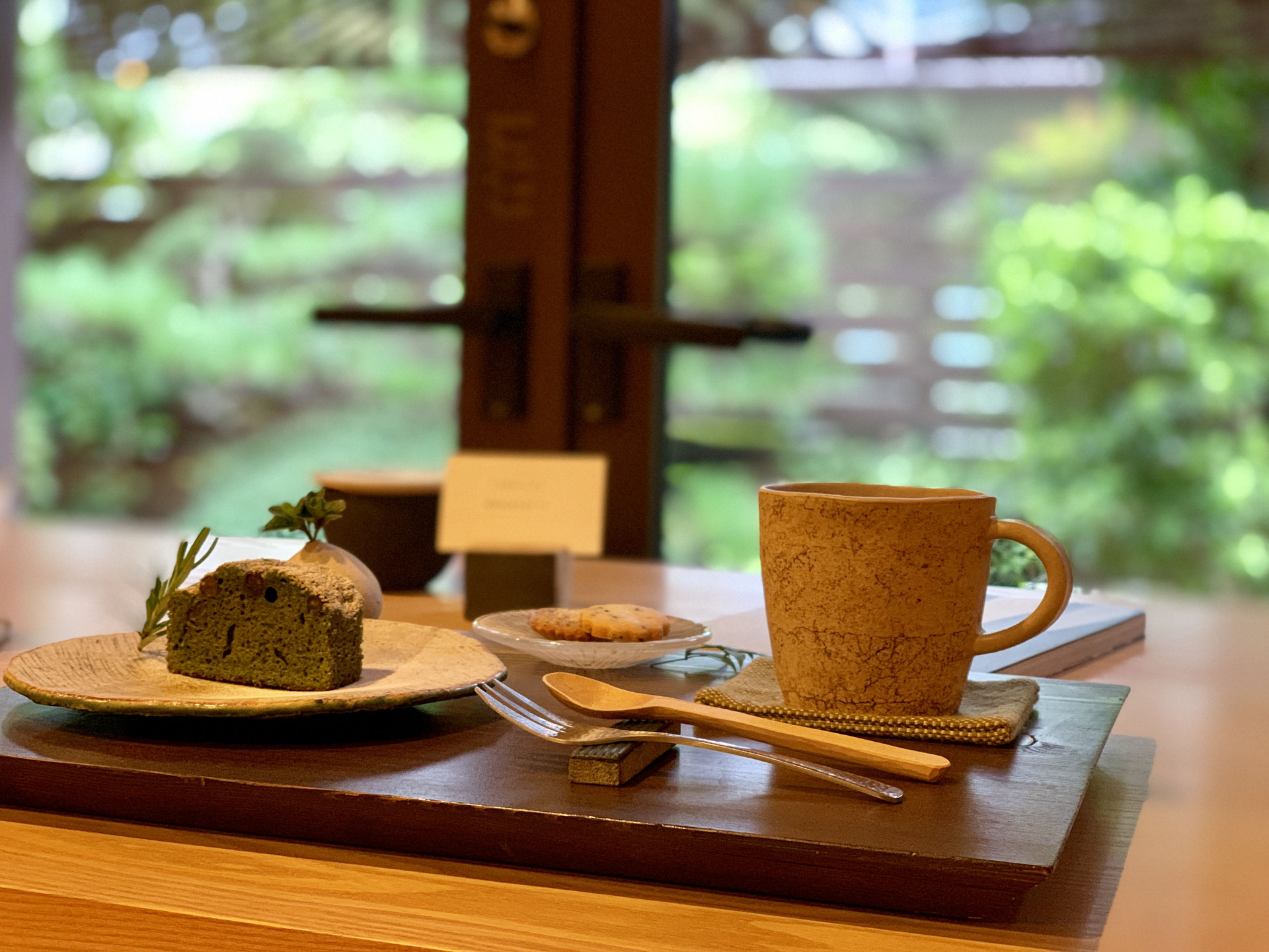 CAFE GALLERY hagi｜暮らしの器とカフェ - FOOD SEIRI NOTE