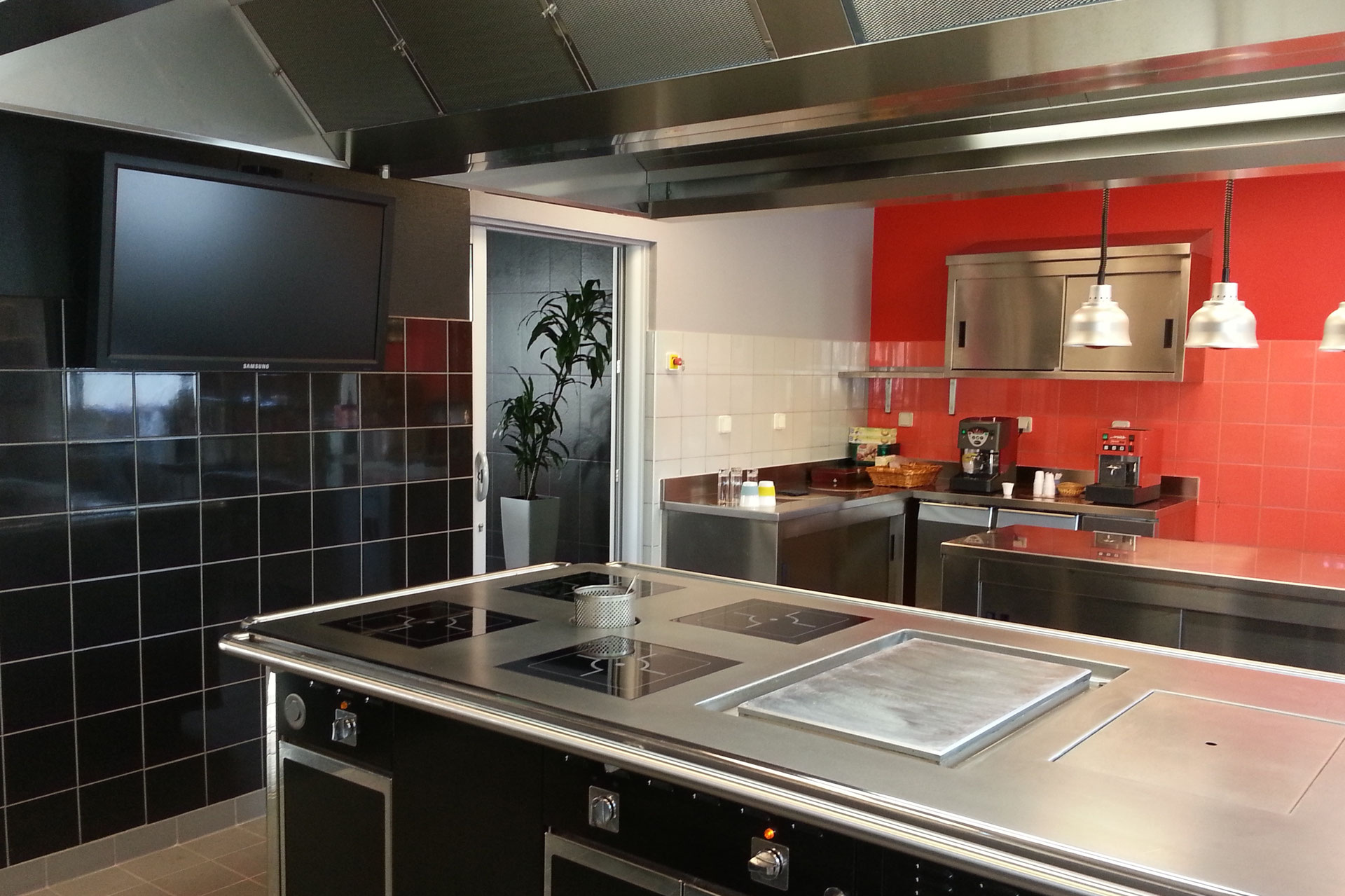 Norme Hauteur Plan De Travail Cuisine Professionnelle Aménager sa cuisine professionnelle - Optima Energie