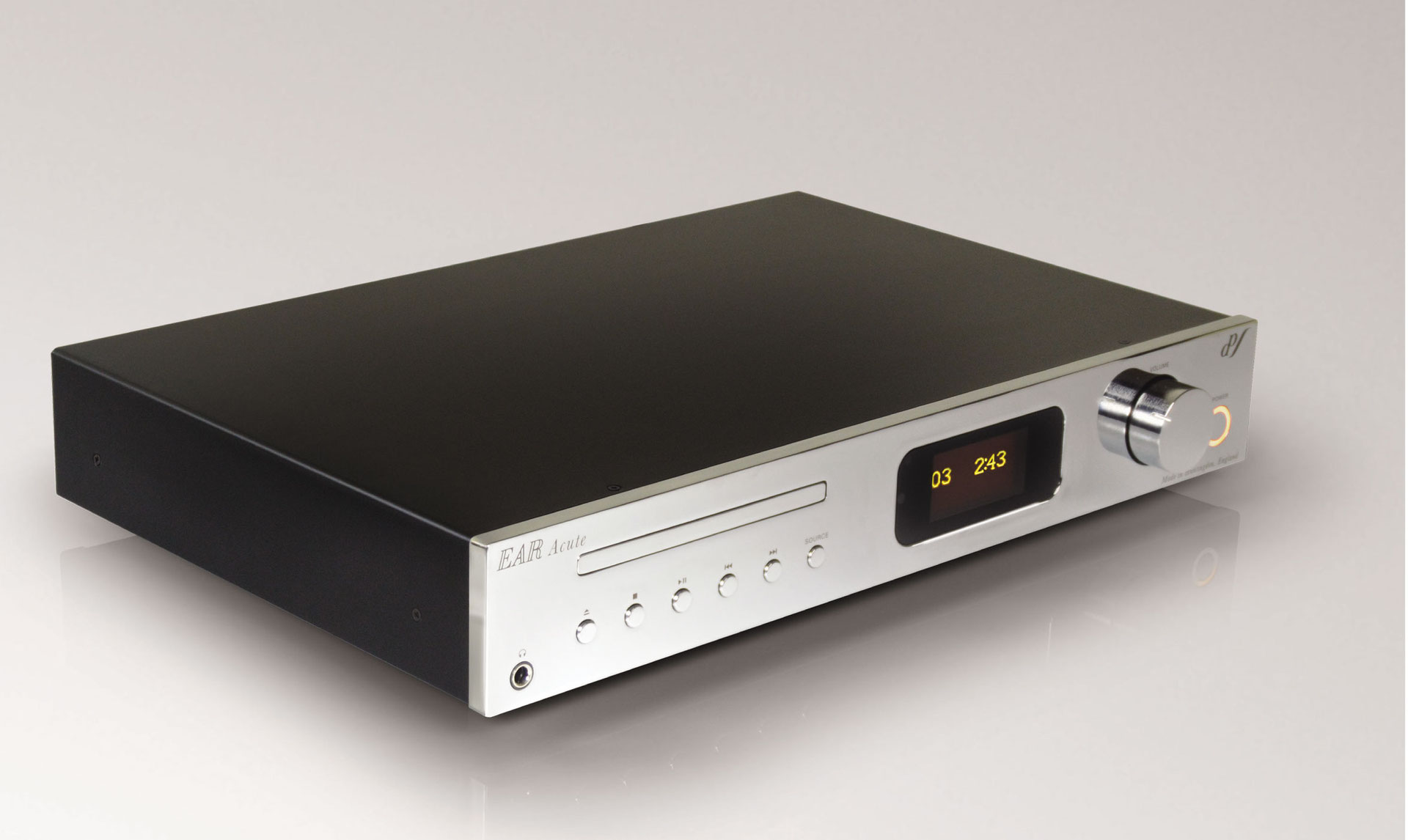 EAR CD Player ヨシノトレーディング (アナログ・レコード演奏関連機器販売)