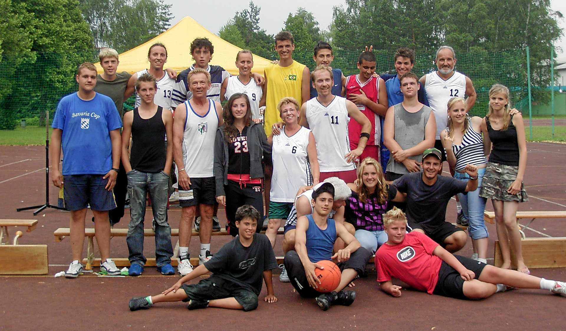 C H R O N I K - streetball-challenges Webseite!, image size:1920x1124