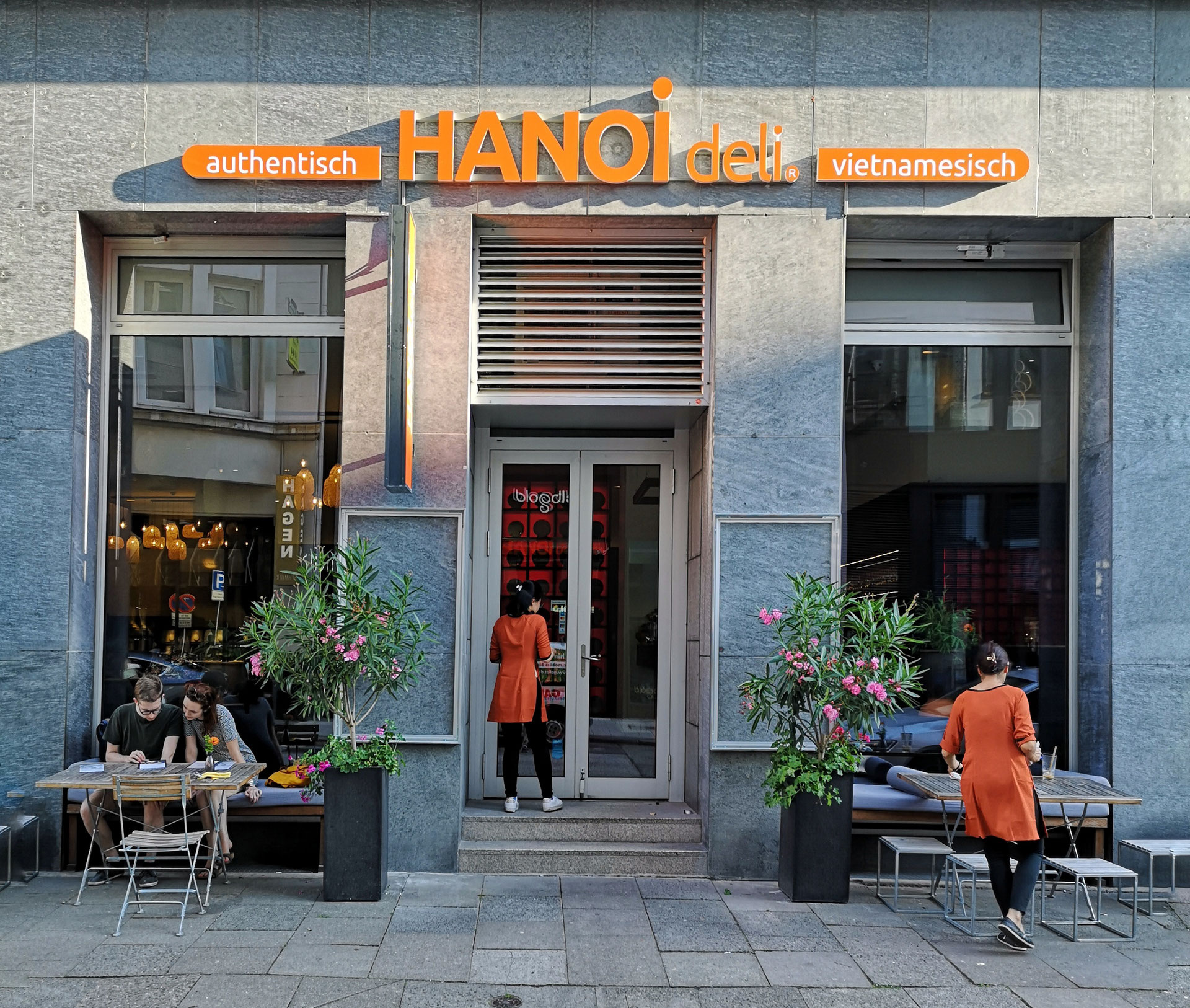 Wiedereroffnung Hanoi Deli Rathaus In Schauenburger Str 49 Mai