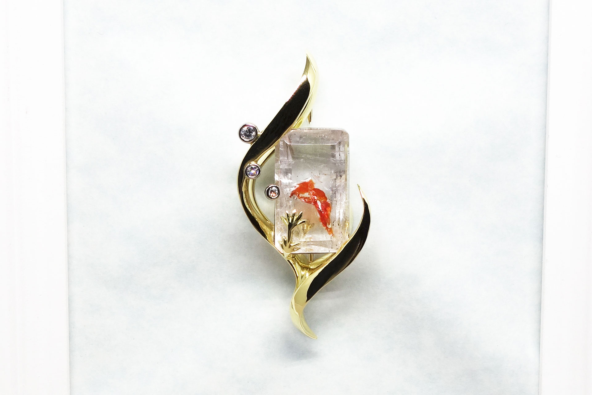 自然の奇跡・金魚入り水晶 - parakee.jewelry