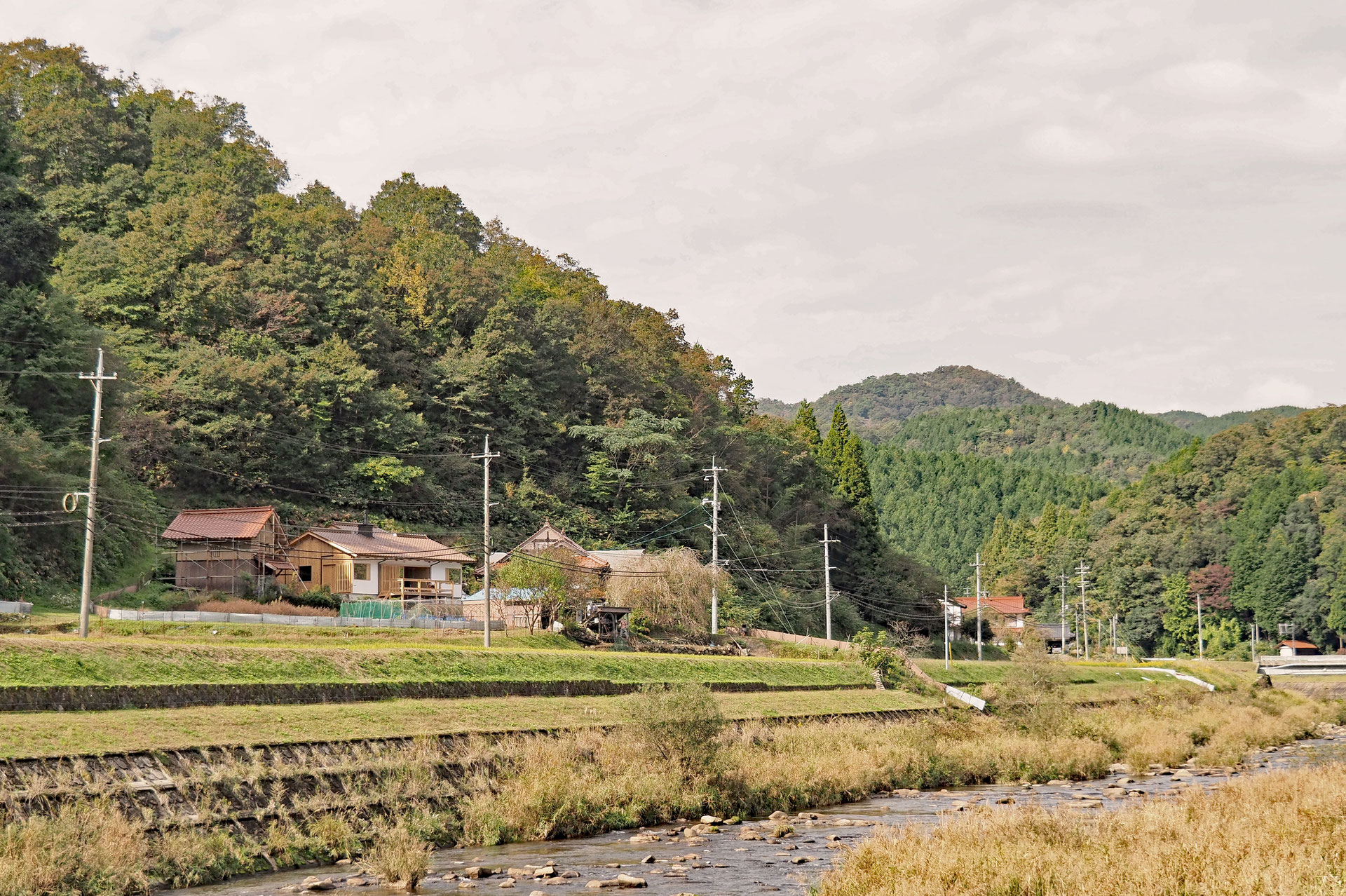 自然風景写真 伝統的な家屋　島根県認定 越し屋根のある家 - 有限会社 佐々岡建設