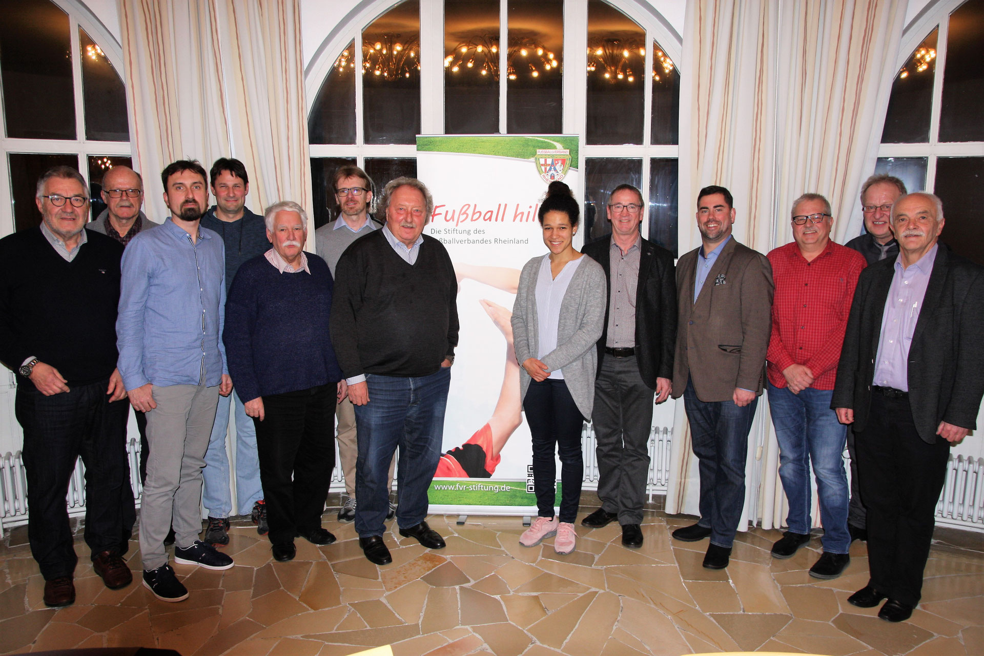 Kuratorium der FVR-Stiftung tagte - Fußball hilft! - Die Stiftung des