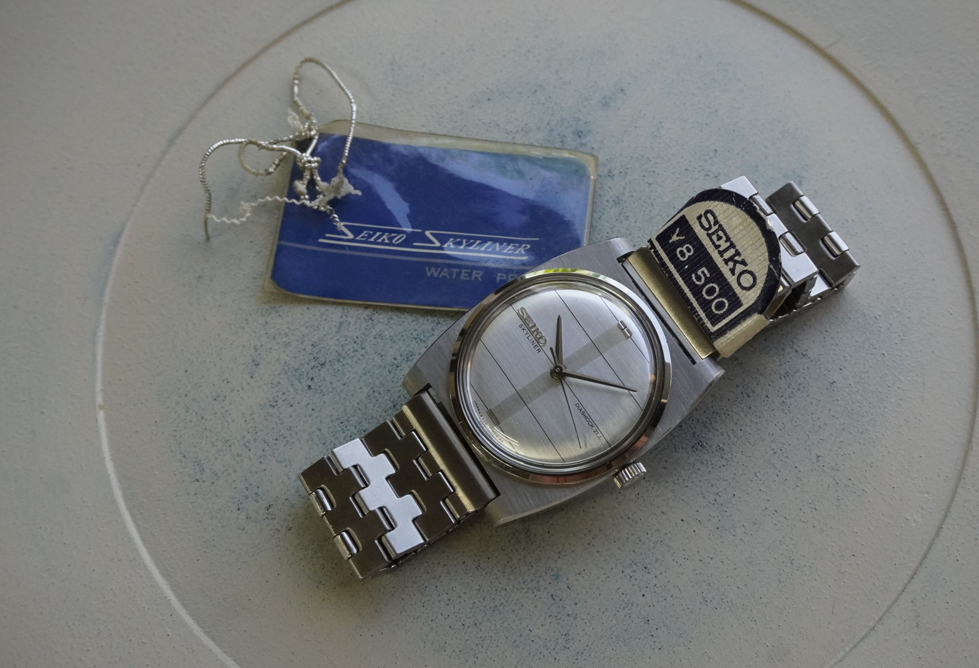 セイコー スカイライナー SEIKO 21石 手巻き 0 シルク調縦縞模様