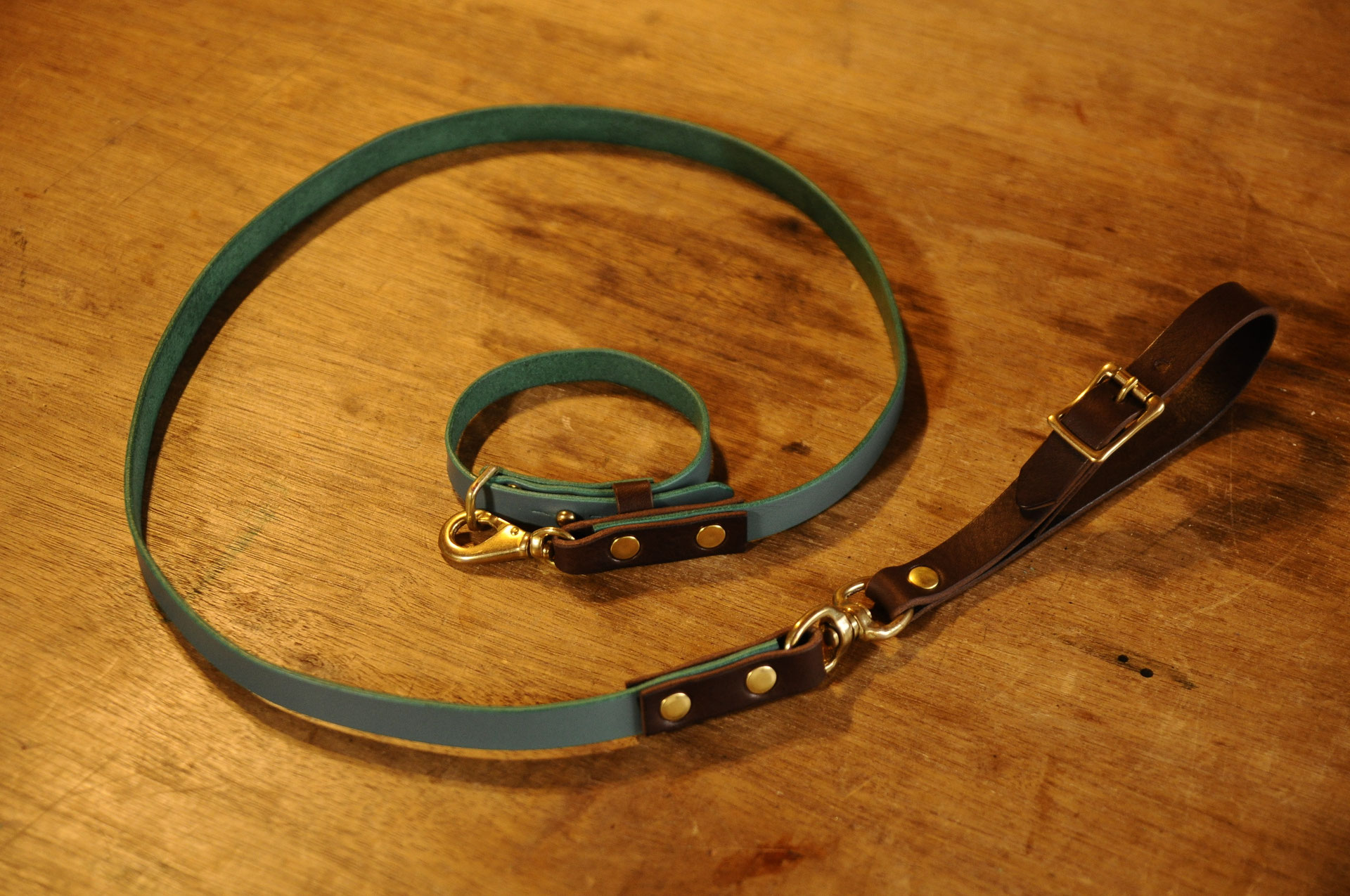 DOG COLLAR + LEAD KUBIKI LEATHER HAND CRAFTS