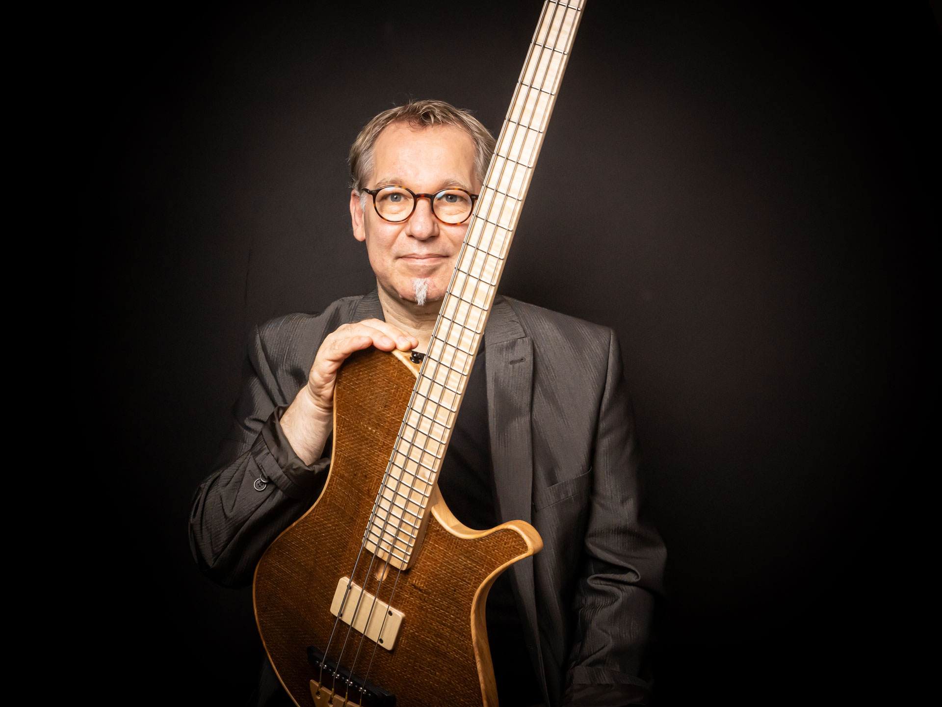 Ralf Gauck Bass Ralf gaucks GAUCKwerkstatt ralf-gauck-bass-ralf-gaucks-gauckwerkstatt