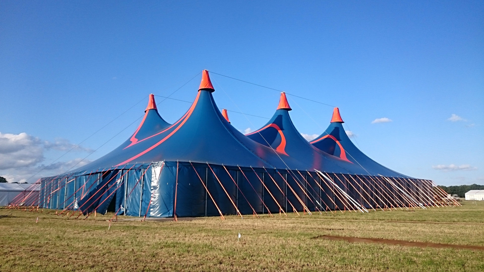 MTent 34 Verhuur Festivaltent, MCovers, Festival vloer, Evenementen