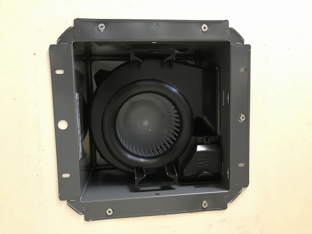 ダクト用換気扇交換工事(新潟市北区|共同住宅) 新潟市|消防設備機器の修理交換・移設・改修工事 ダクト用換気扇交換工事(新潟市北区|共同住宅) 新潟市|消防設備機器の修理交換・移設・改修工事
