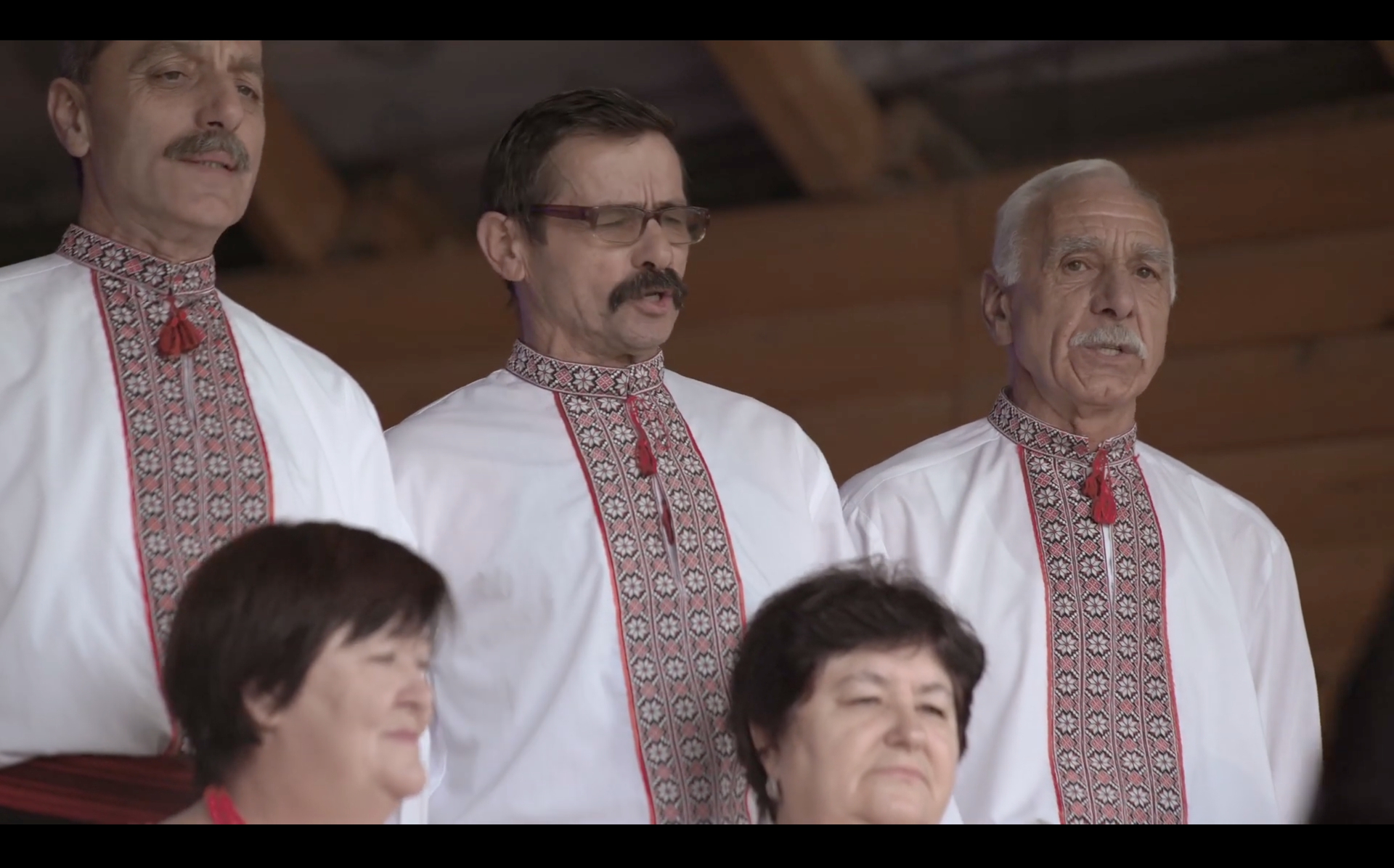 [critics] Heat Singers waldeck