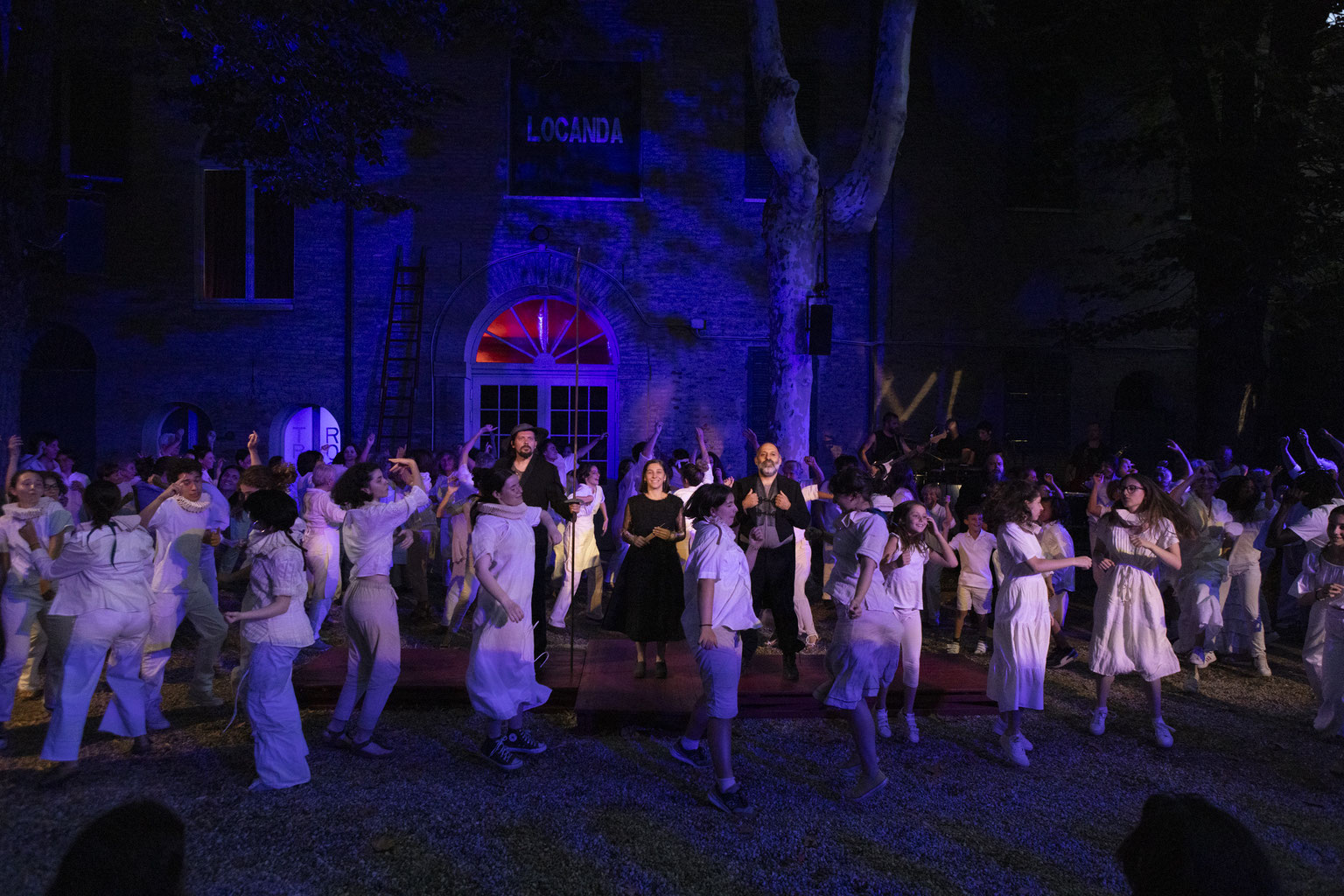 Teatro delle Albe Ravenna theatrescu OstWestTheatervermittlung