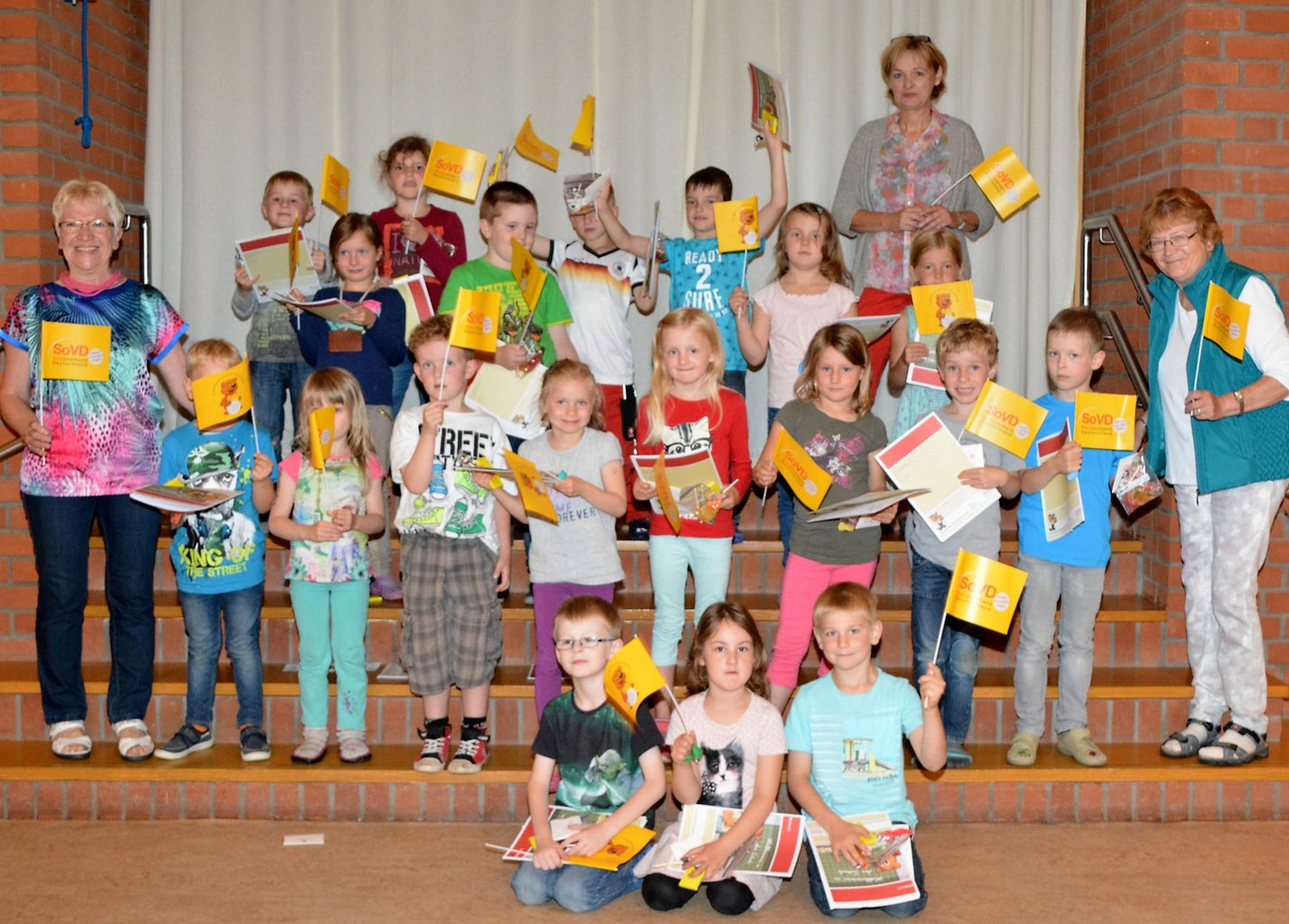 Geschenke vom Sozialverband Schenefeld Mittelholstein