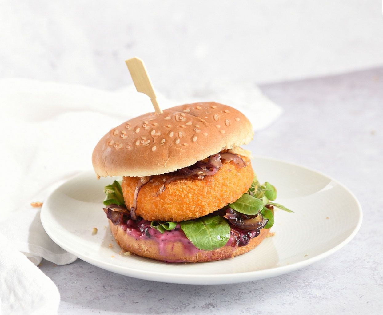 Crispy Camembert Burger. Yummy! - mix dich glücklich (Thermomix-Rezepte) Crispy Camembert Burger. Yummy! - mix dich glücklich (Thermomix-Rezepte)
